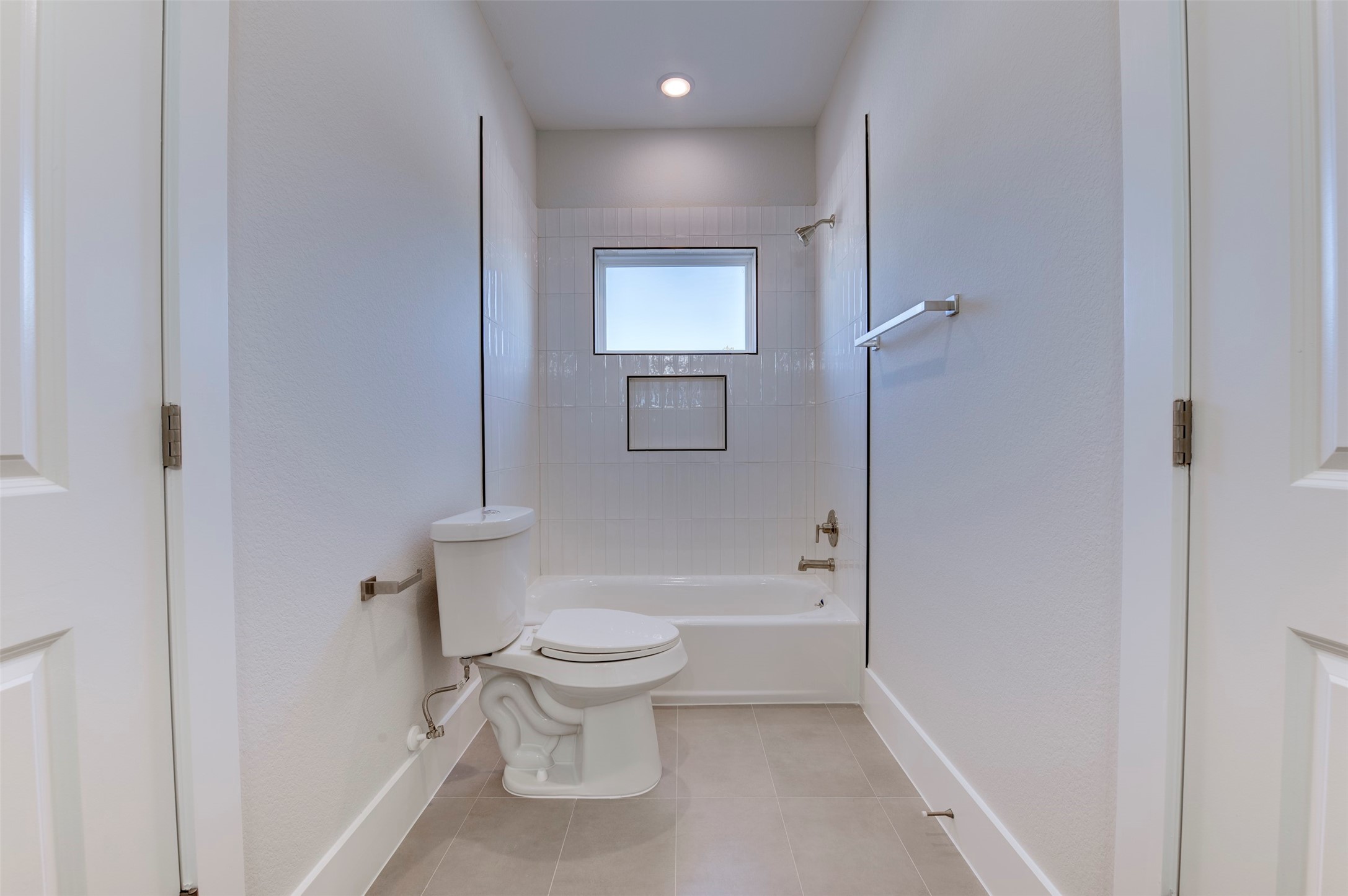 5144 Rosslyn Rd Road Property Photo 23