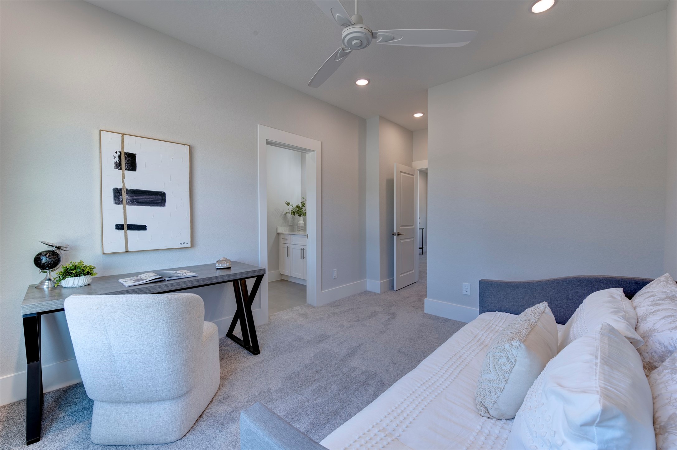 5144 Rosslyn Rd Road Property Photo 25