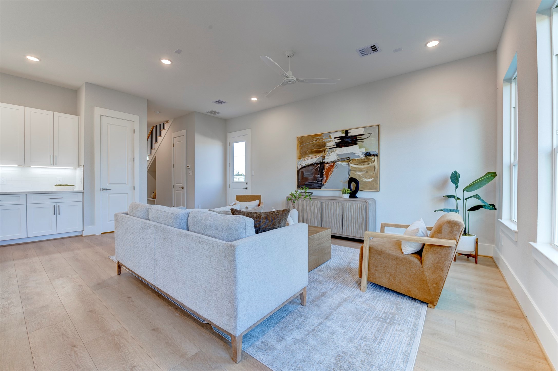 5144 Rosslyn Rd Road Property Photo 31