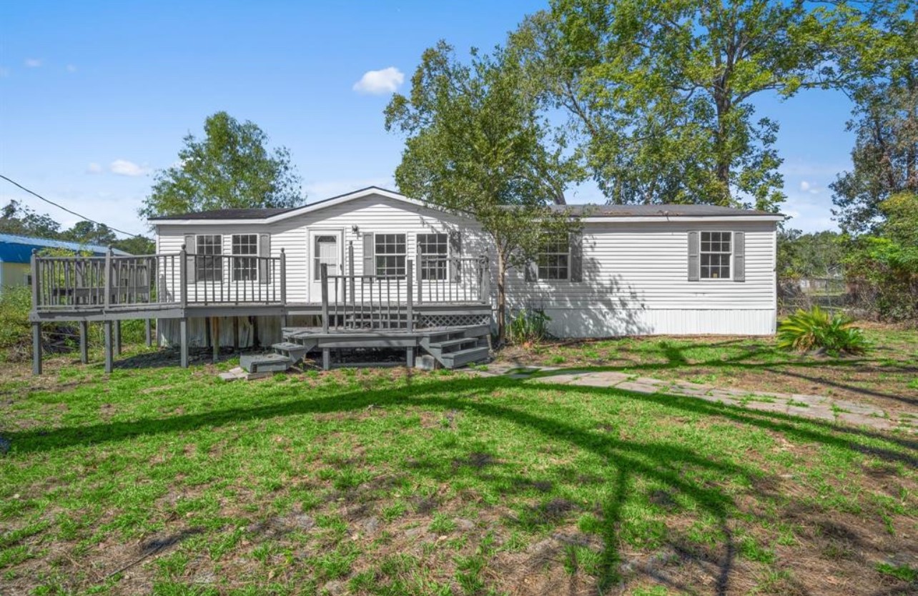 402 Fletcher Property Photo