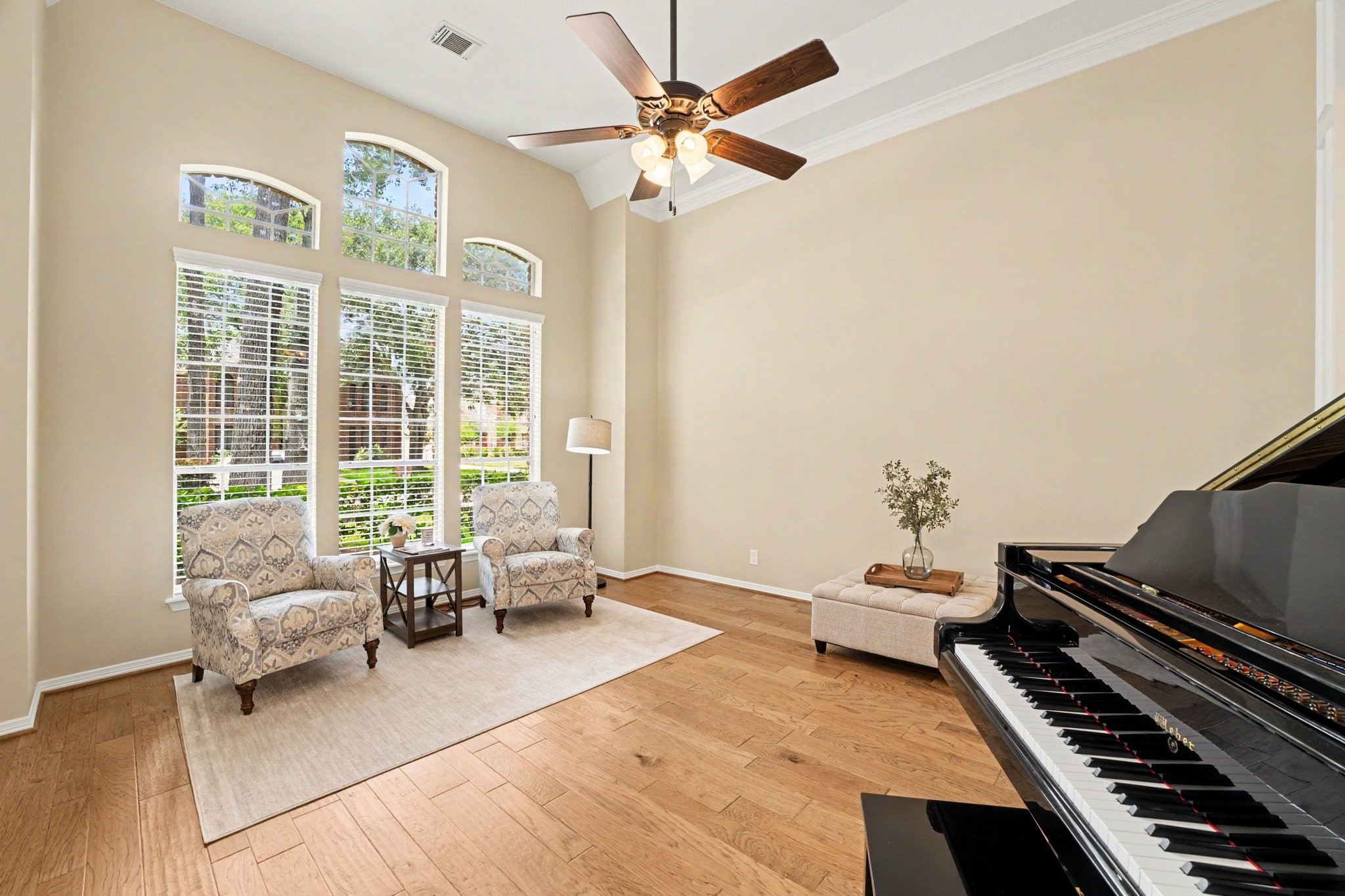 3411 Fir Forest Drive Property Photo 9
