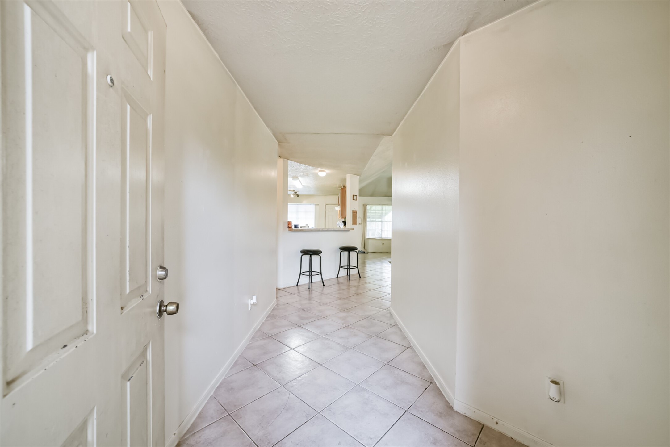 7644 Chasecreek Drive Property Photo 3