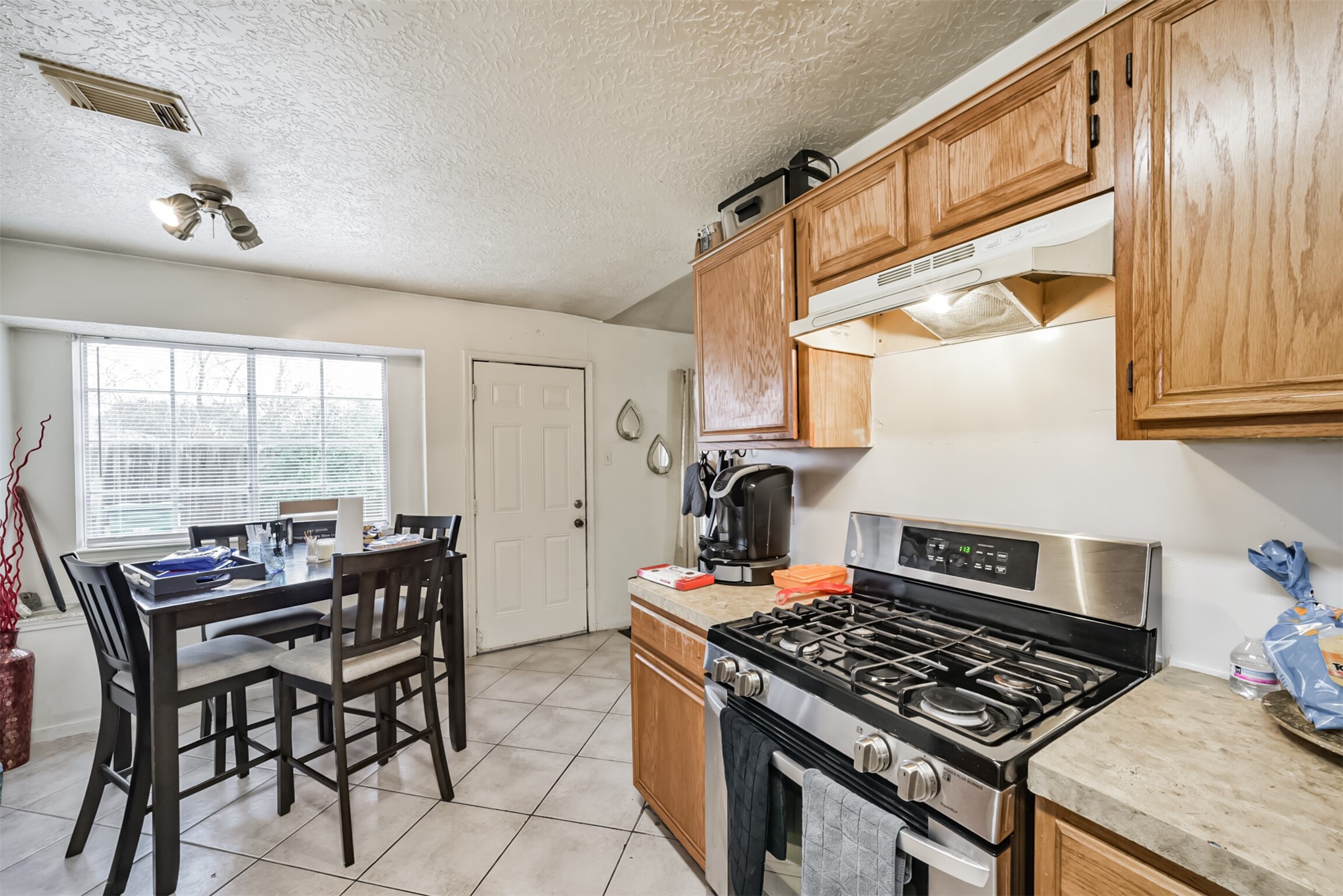 7644 Chasecreek Drive Property Photo 8