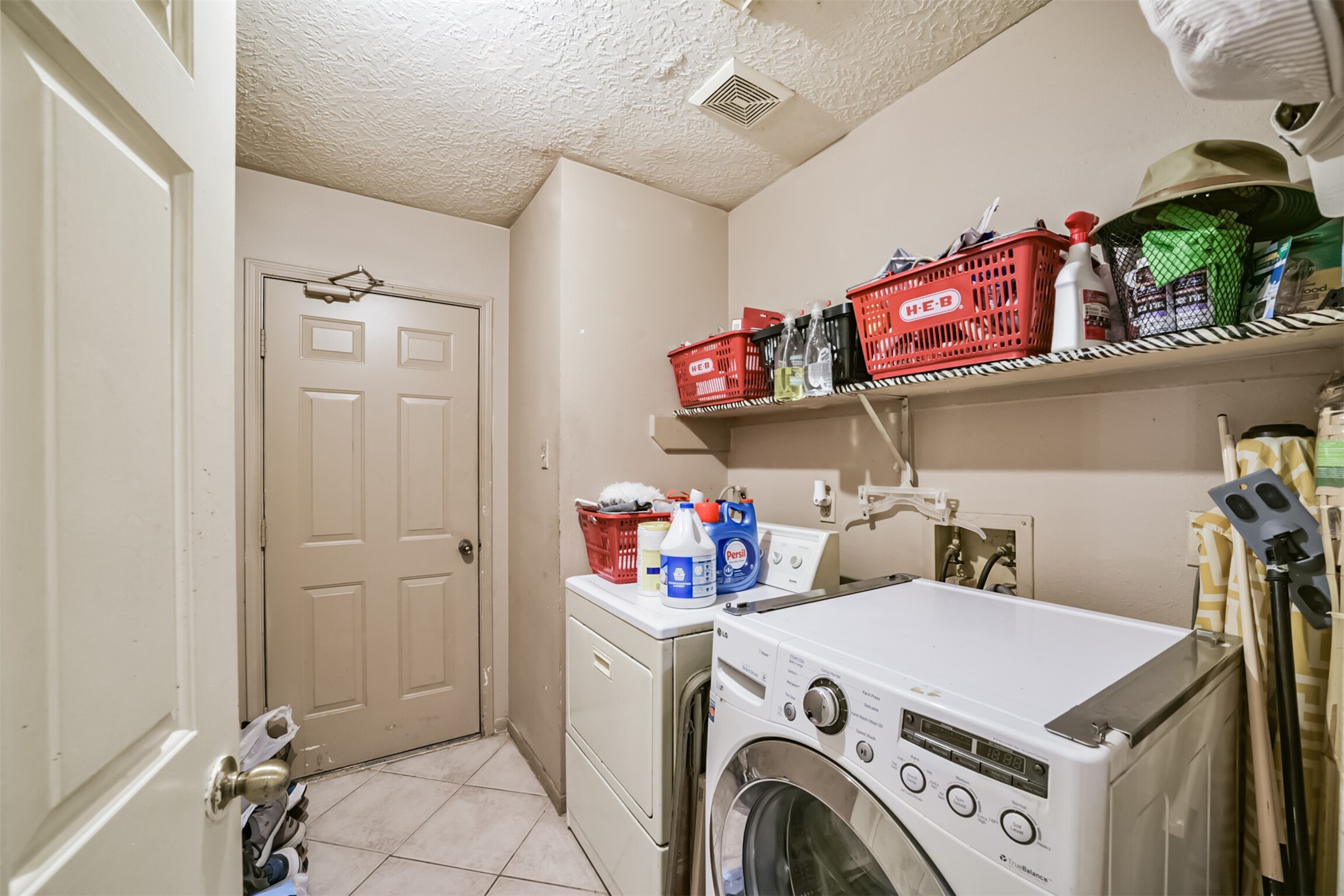 7644 Chasecreek Drive Property Photo 9