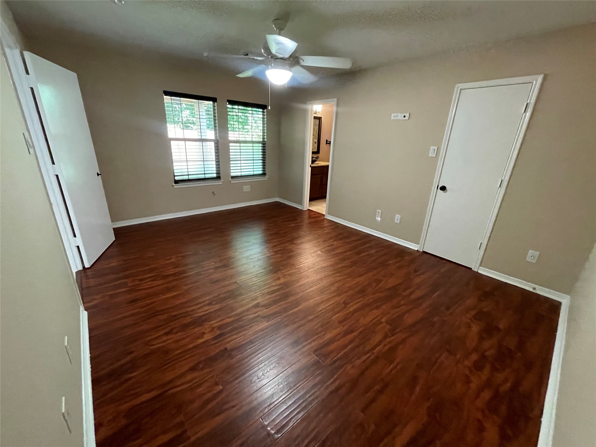 9715 Raul Hector Drive Property Photo 13
