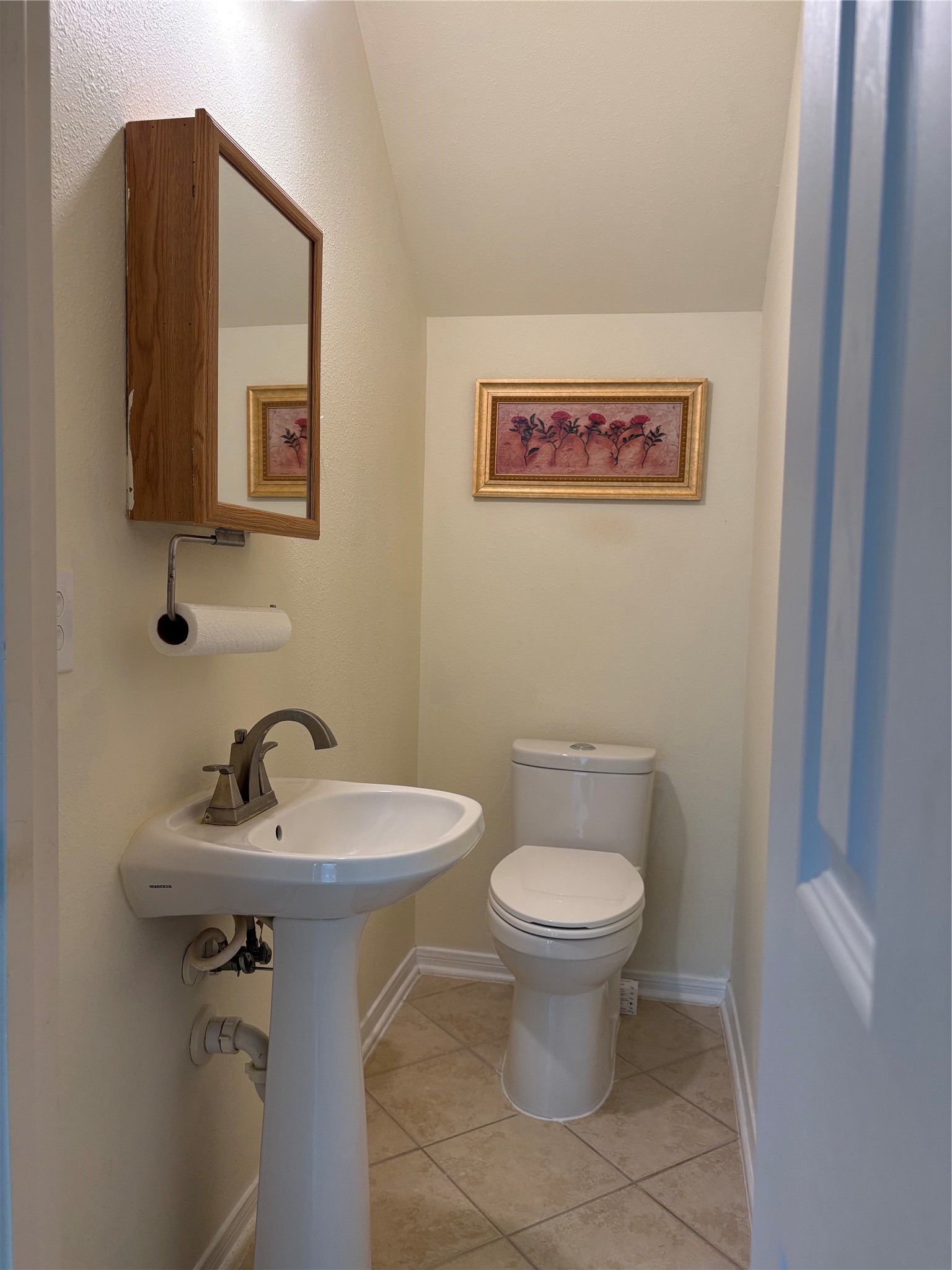 2241 Naomi Street Property Photo 6