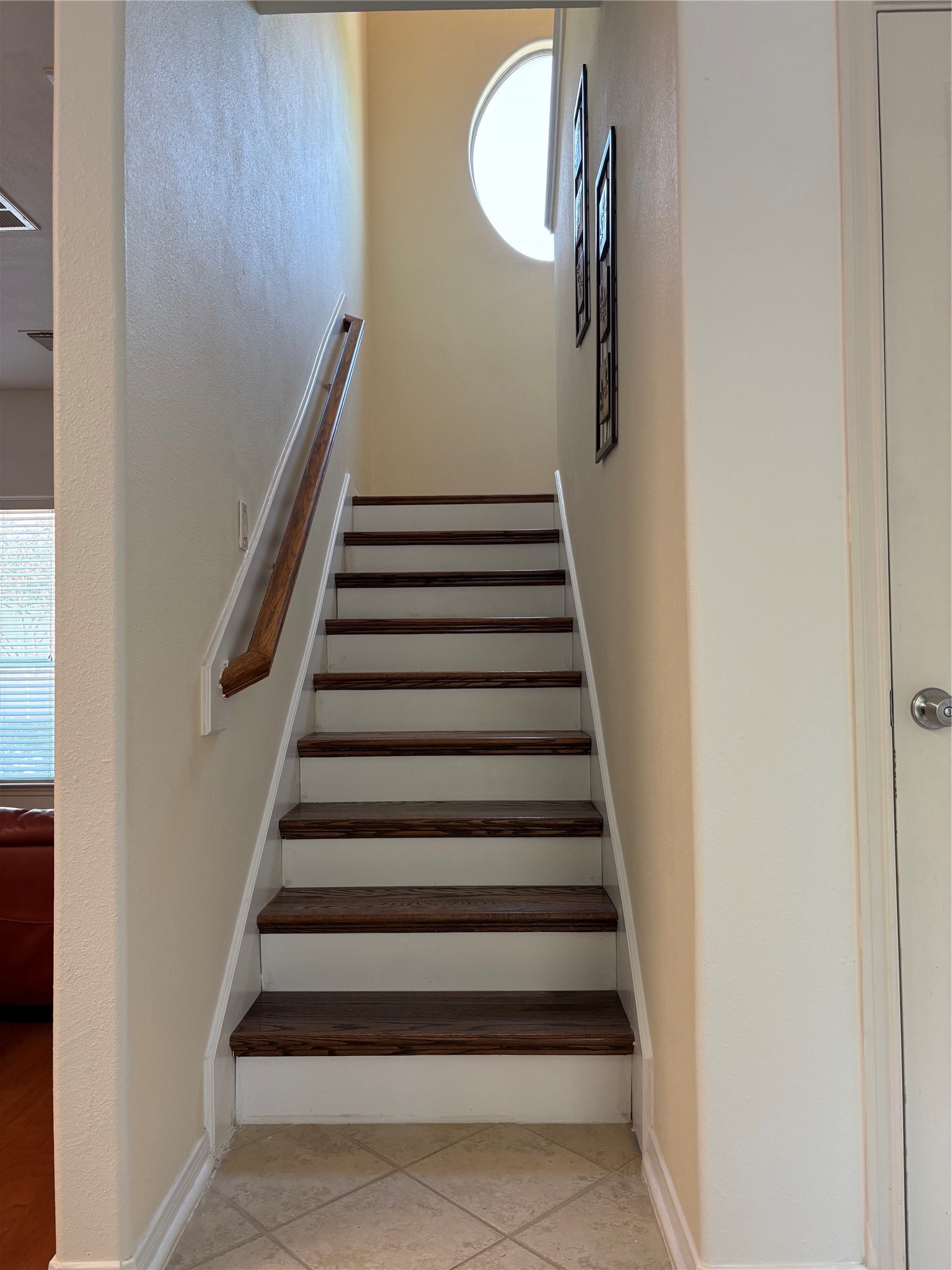2241 Naomi Street Property Photo 7