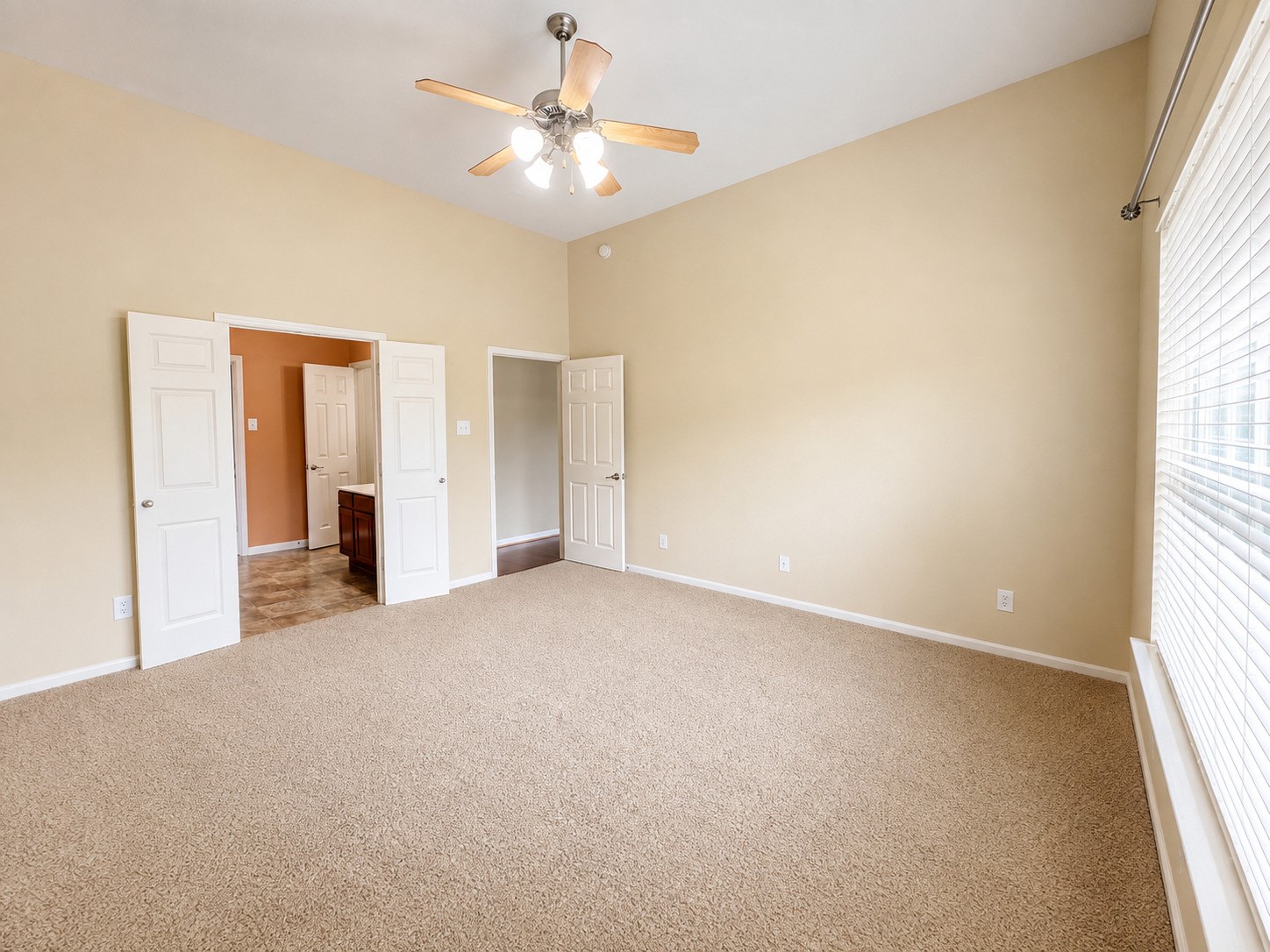 25203 Bright Hollow Lane Property Photo 16