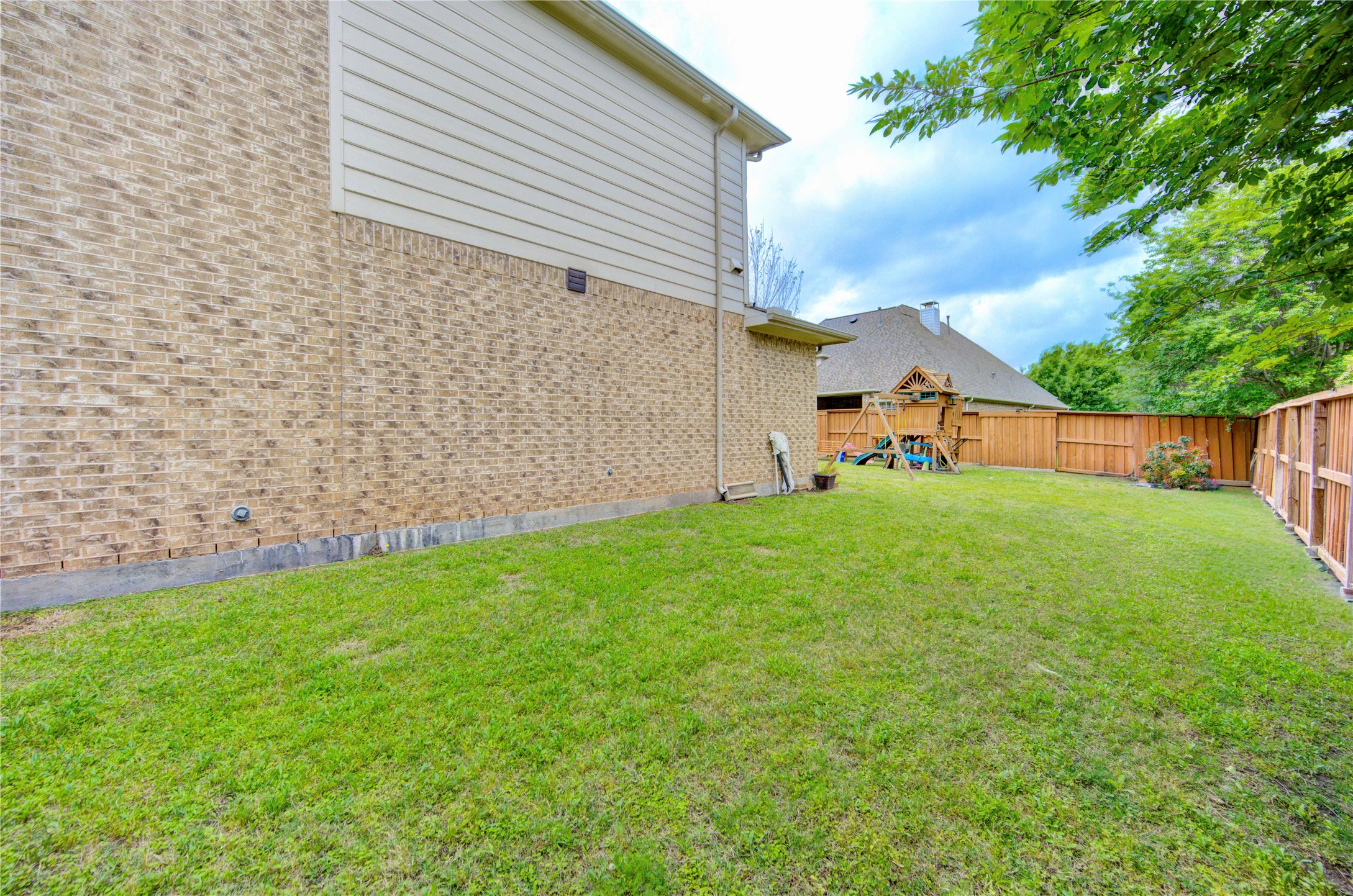 10702 Claythorne Court Property Photo 48
