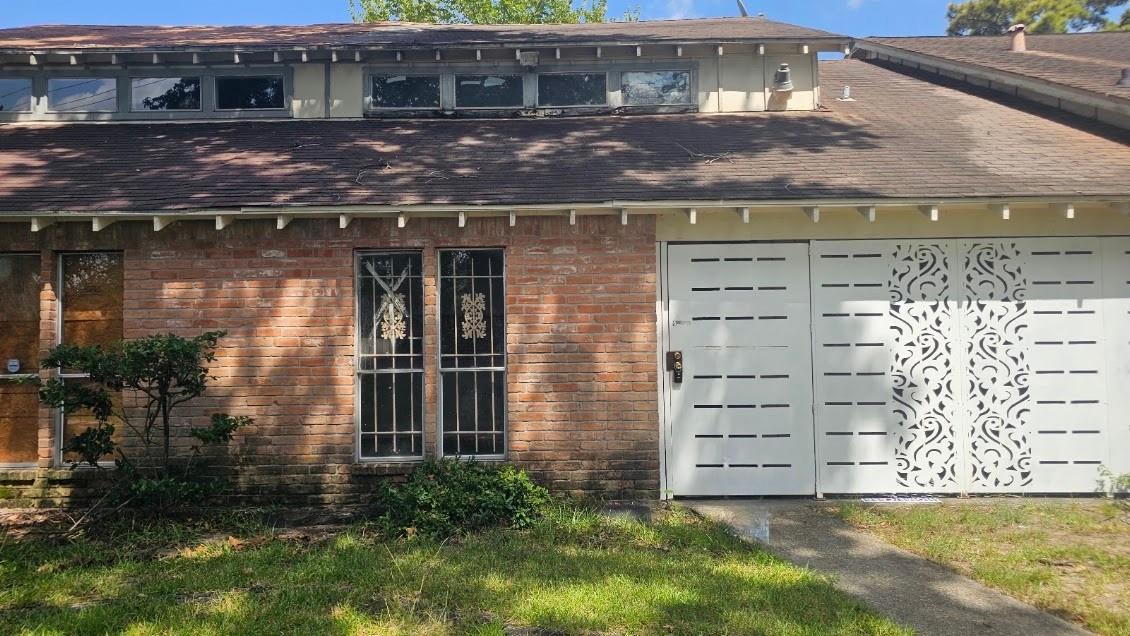 12211 W Village Drive # C, Houston Tx 77039 Property Photo 1