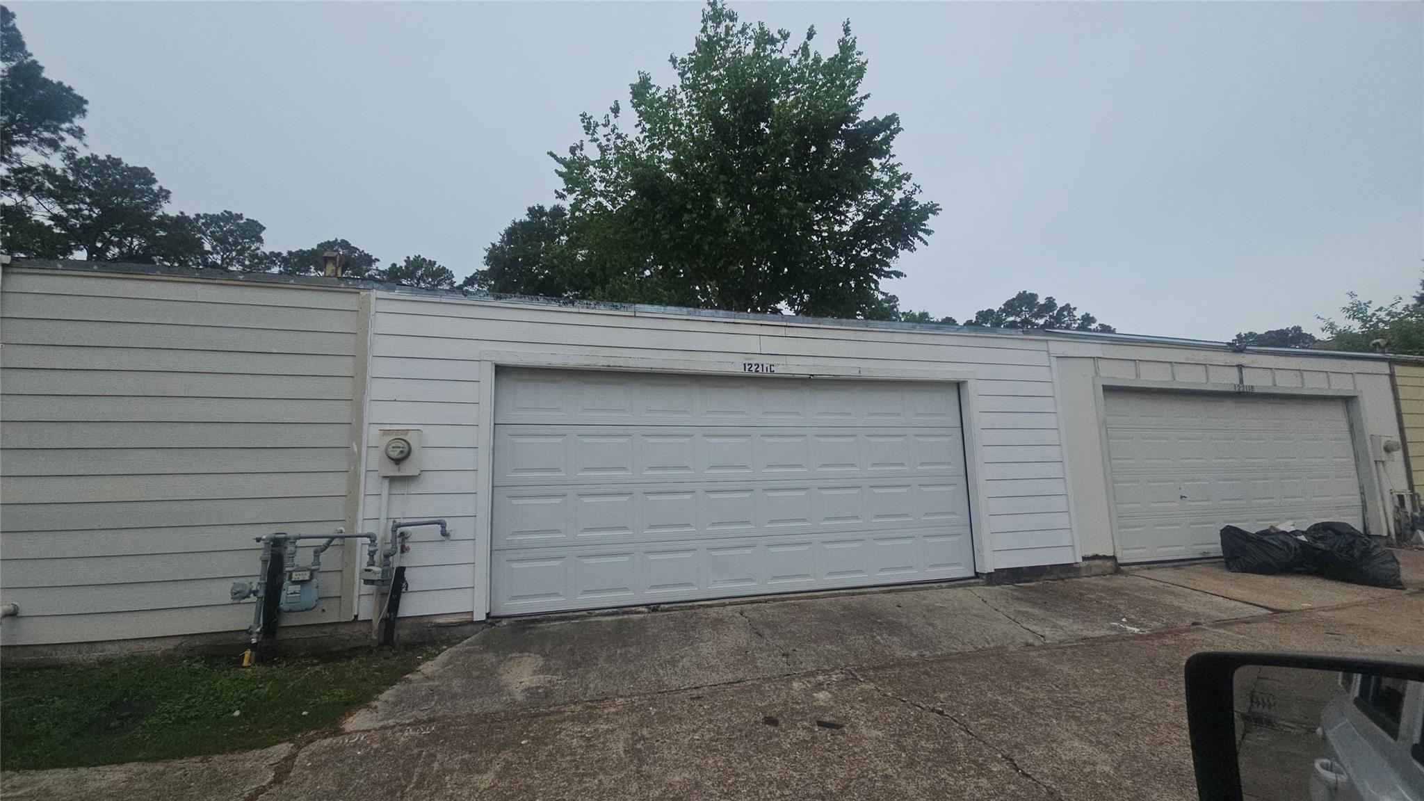 12211 W Village Drive # C, Houston Tx 77039 Property Photo 12