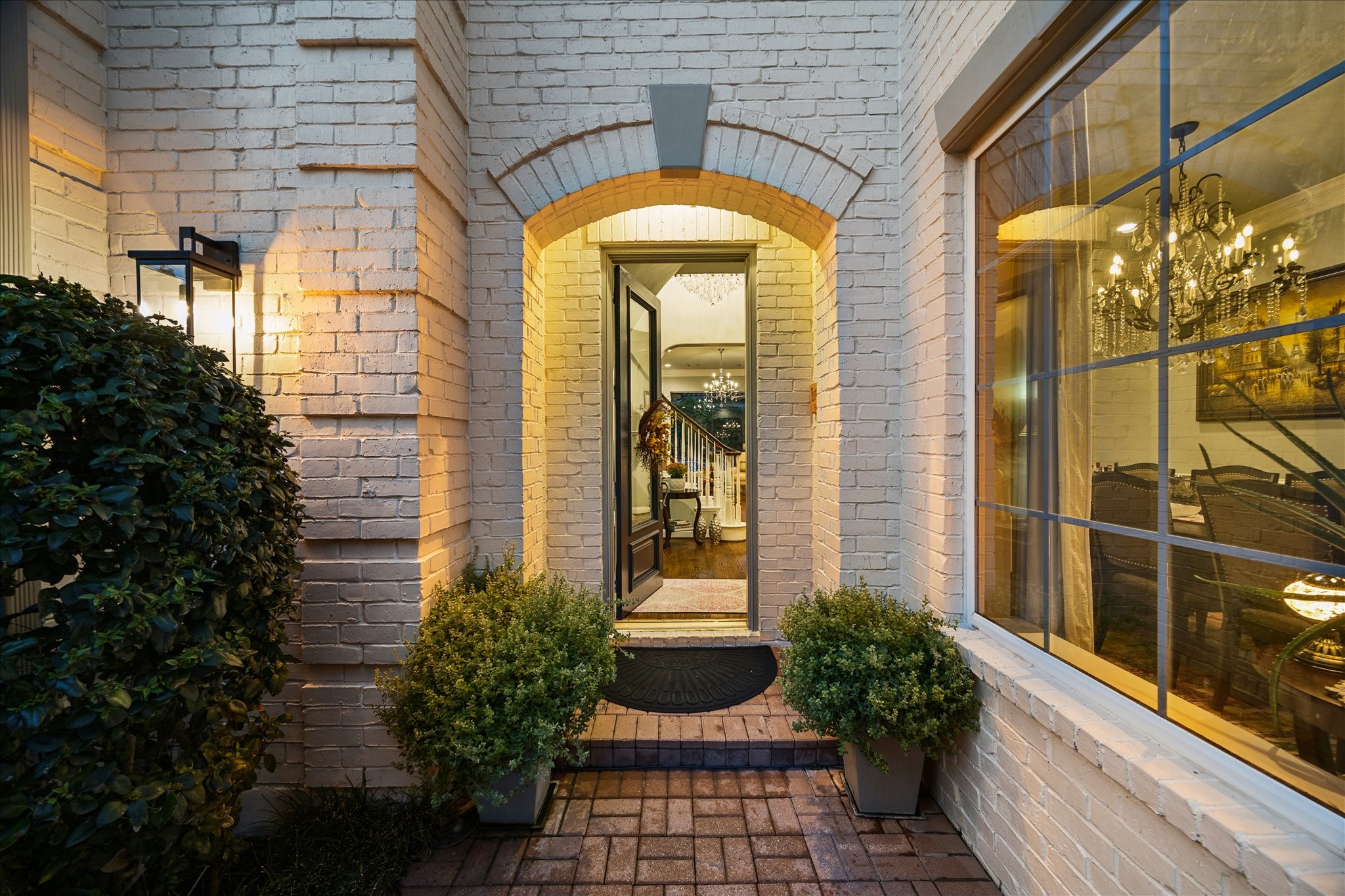 11418 Gallant Ridge Lane Property Photo 8