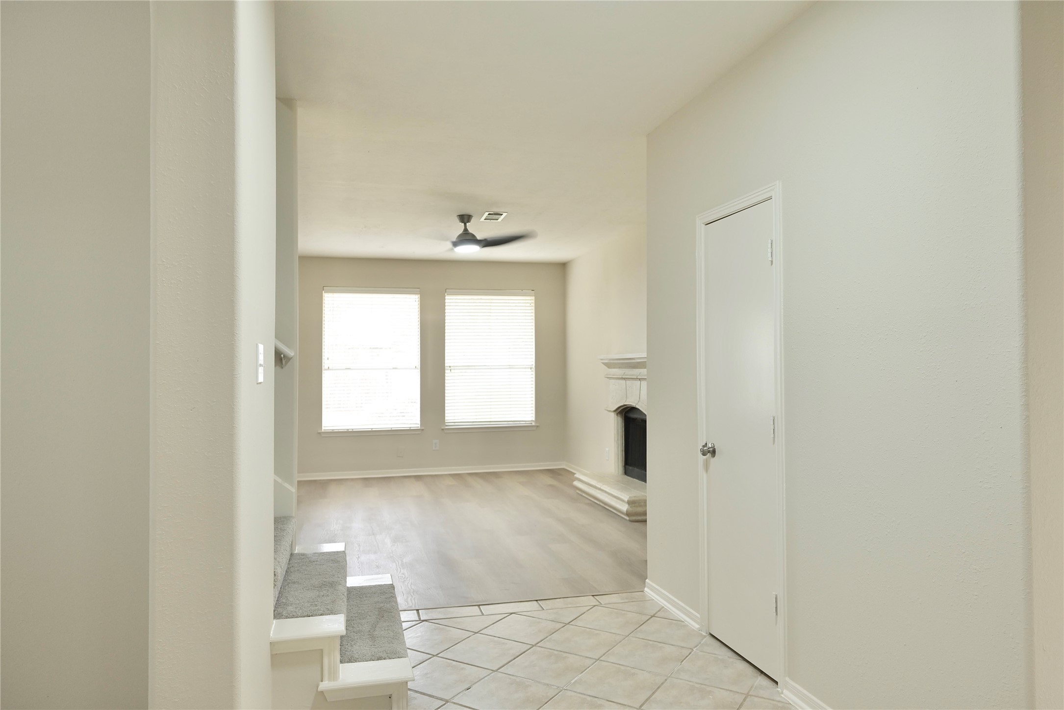 23902 Spring Way Drive Property Photo 5