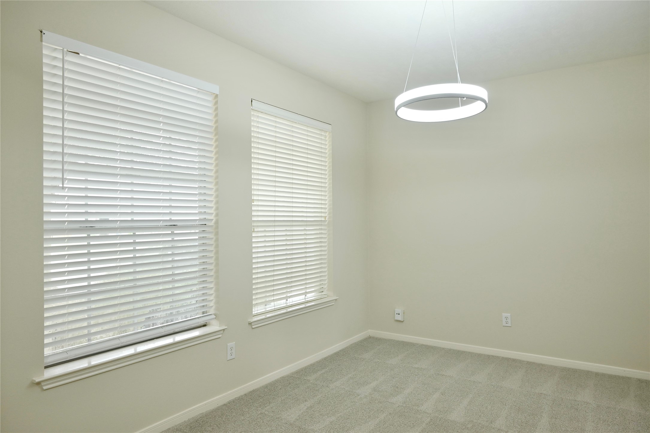 23902 Spring Way Drive Property Photo 7