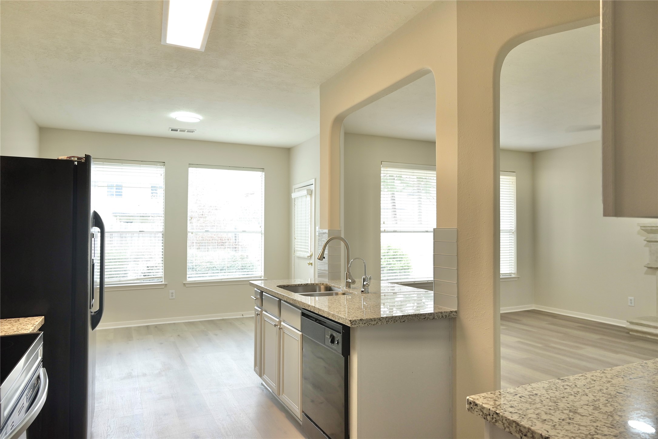 23902 Spring Way Drive Property Photo 11