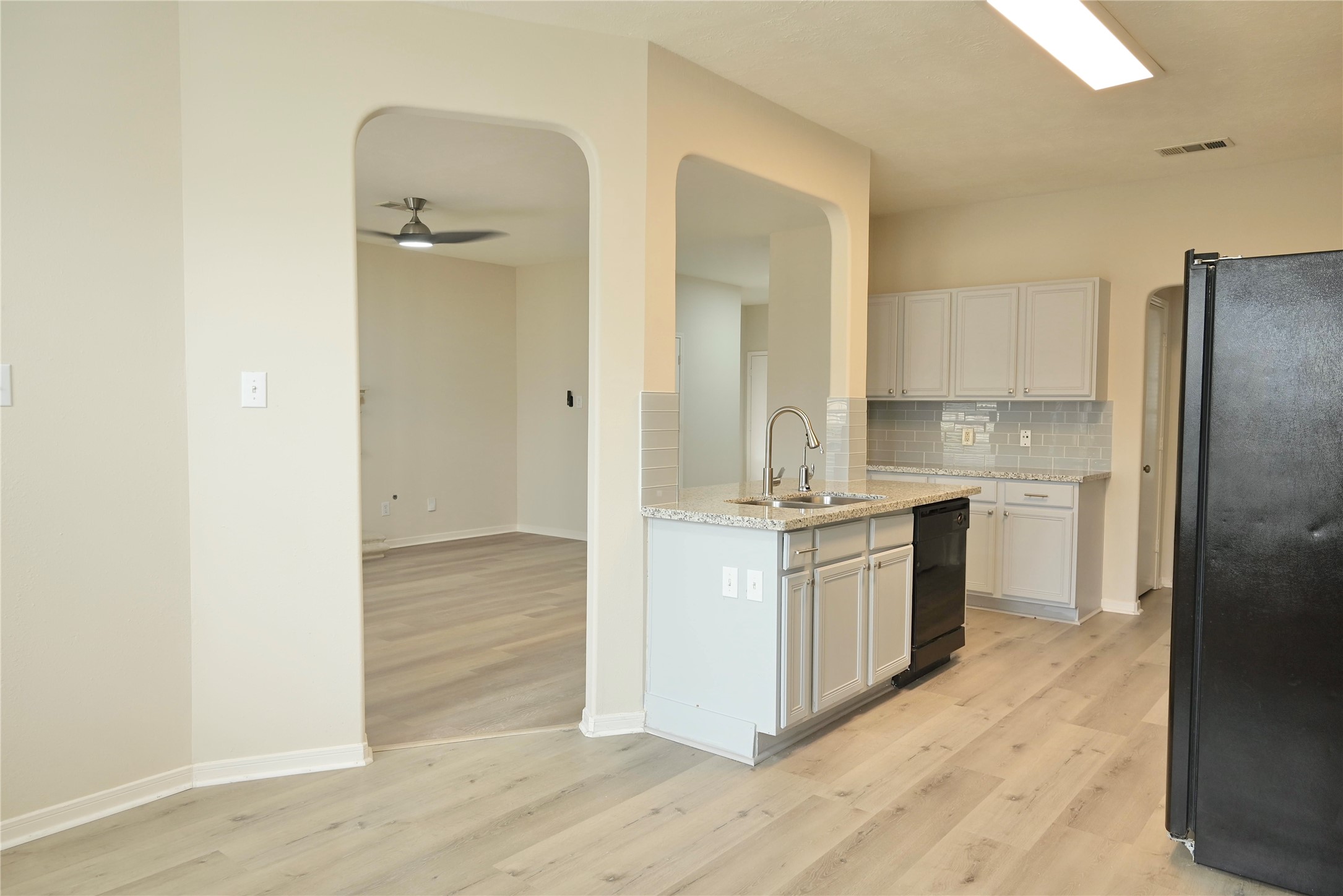 23902 Spring Way Drive Property Photo 16