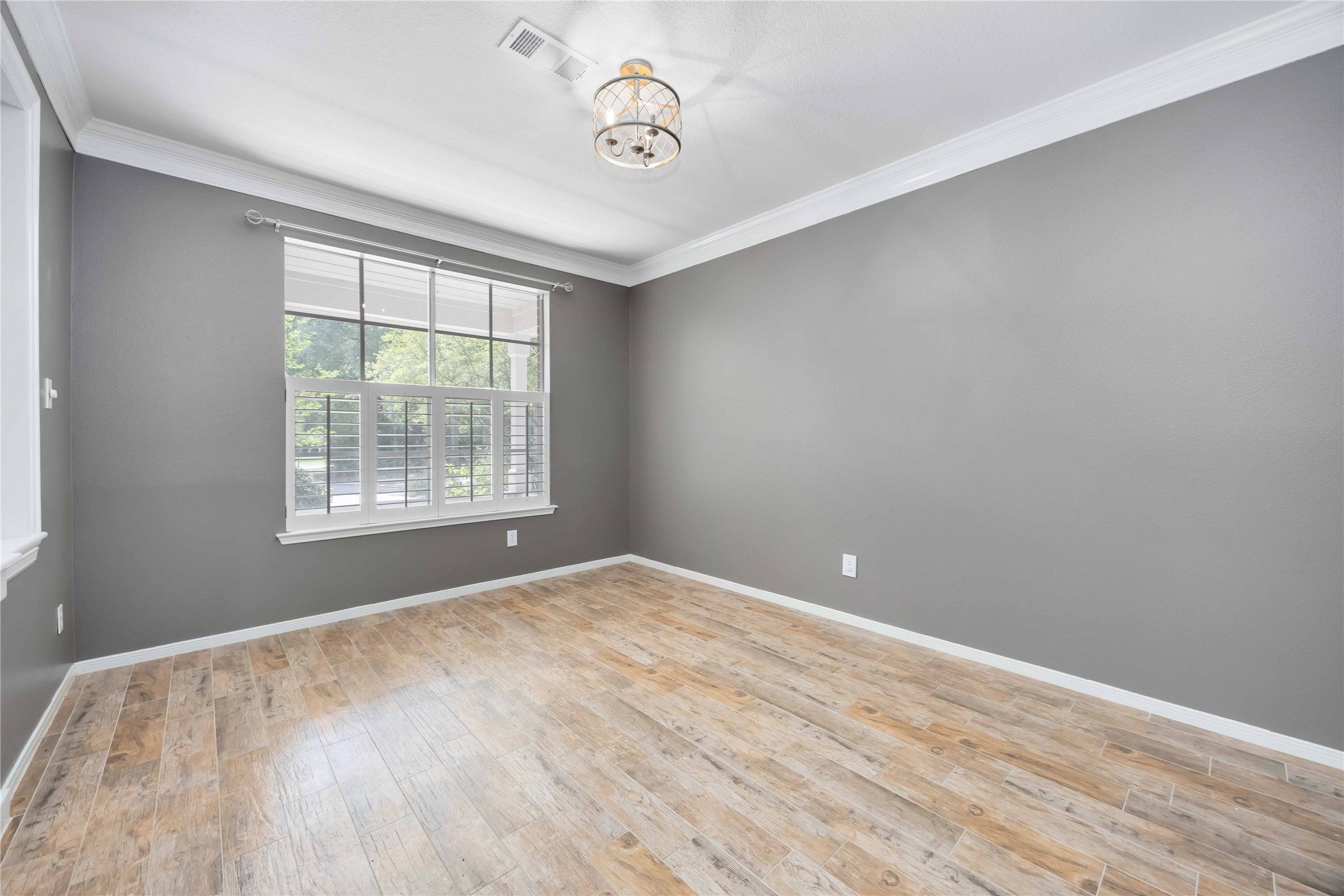 11 Alden Glen Court Property Photo 10