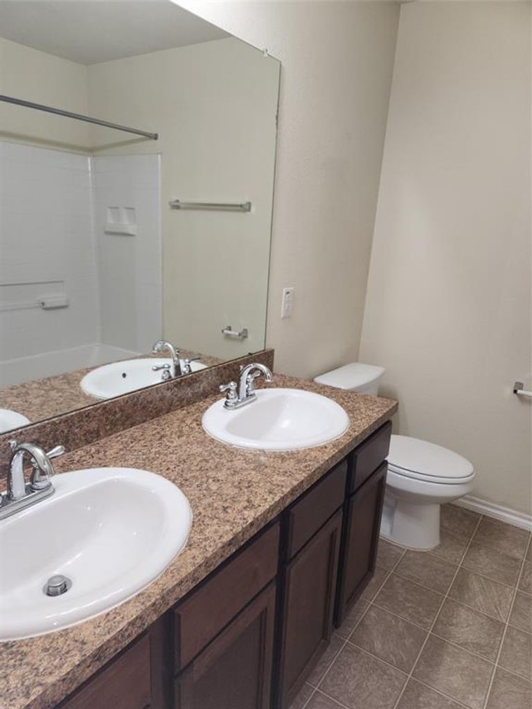 818 Lightningbug Lane Property Photo 12