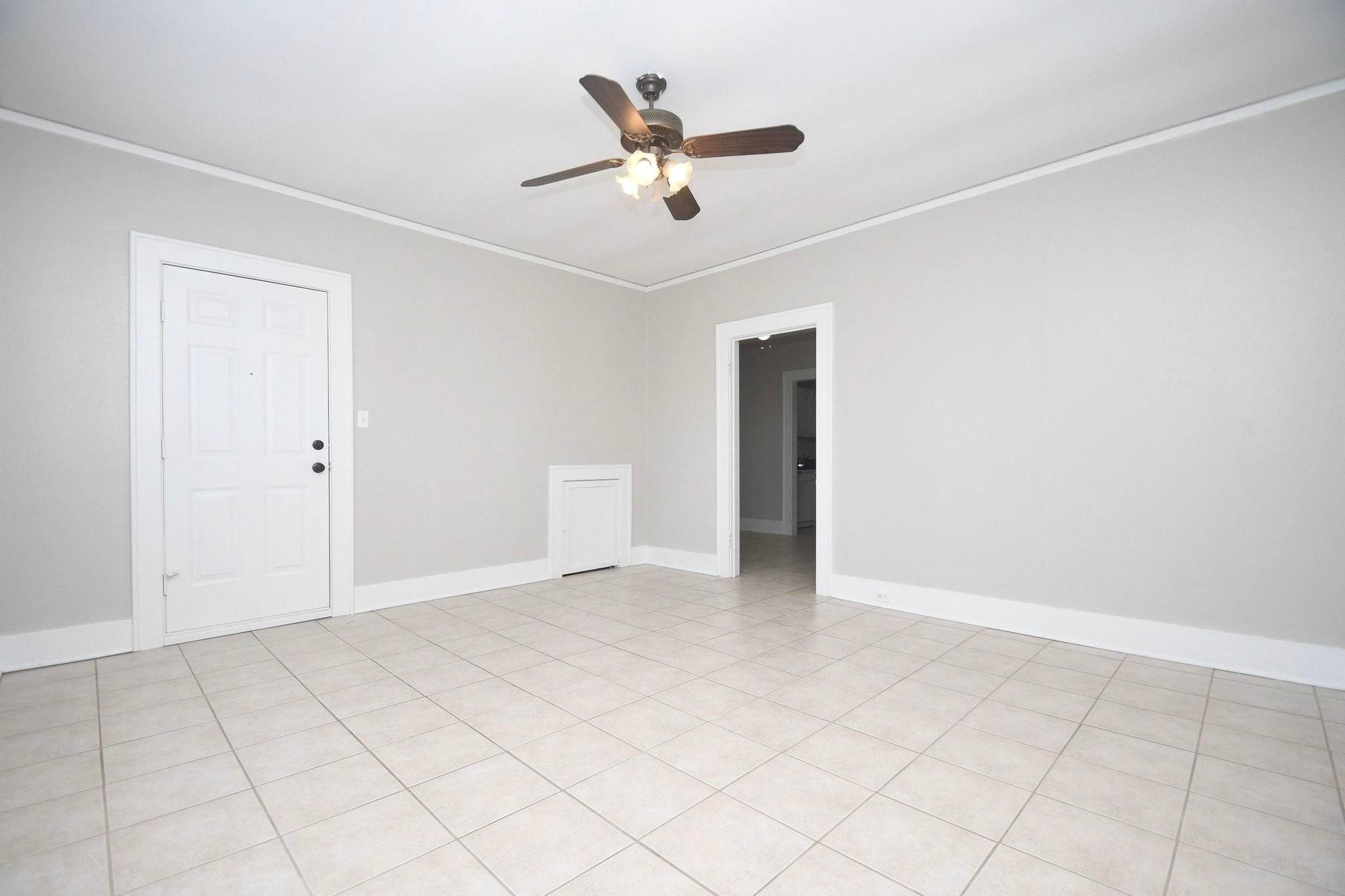 501 Peden Street 2 Property Photo 4