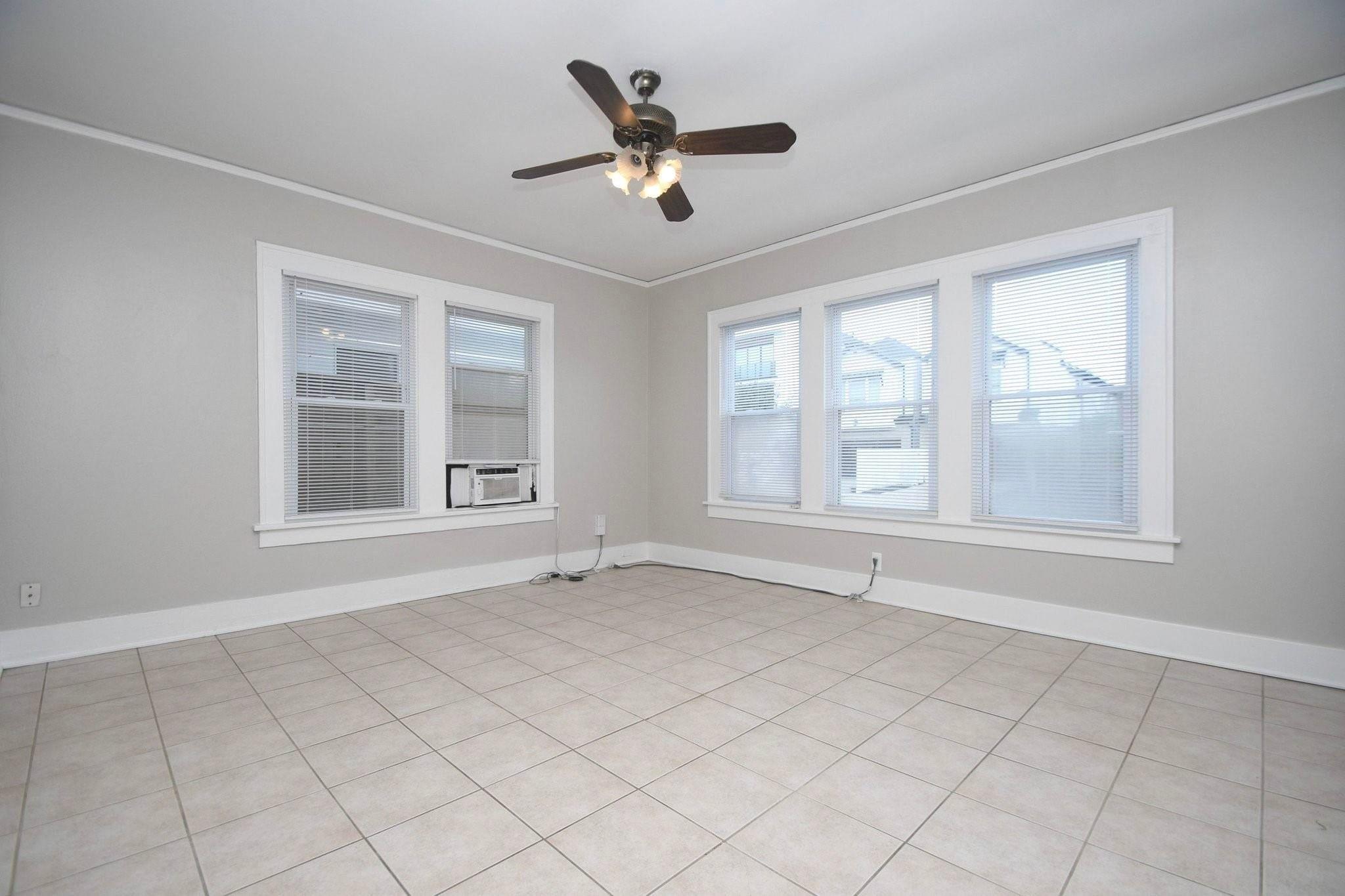 501 Peden Street 2 Property Photo 6