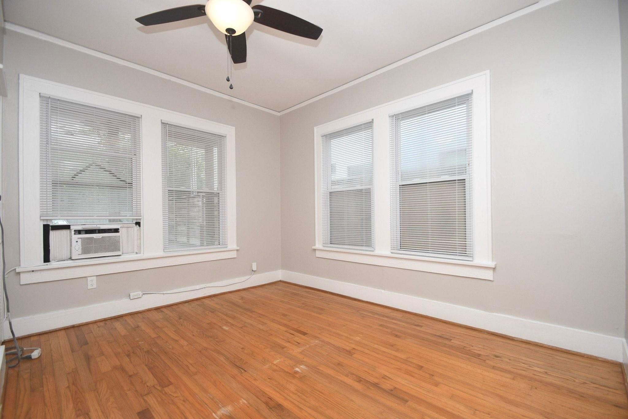 501 Peden Street 2 Property Photo 16