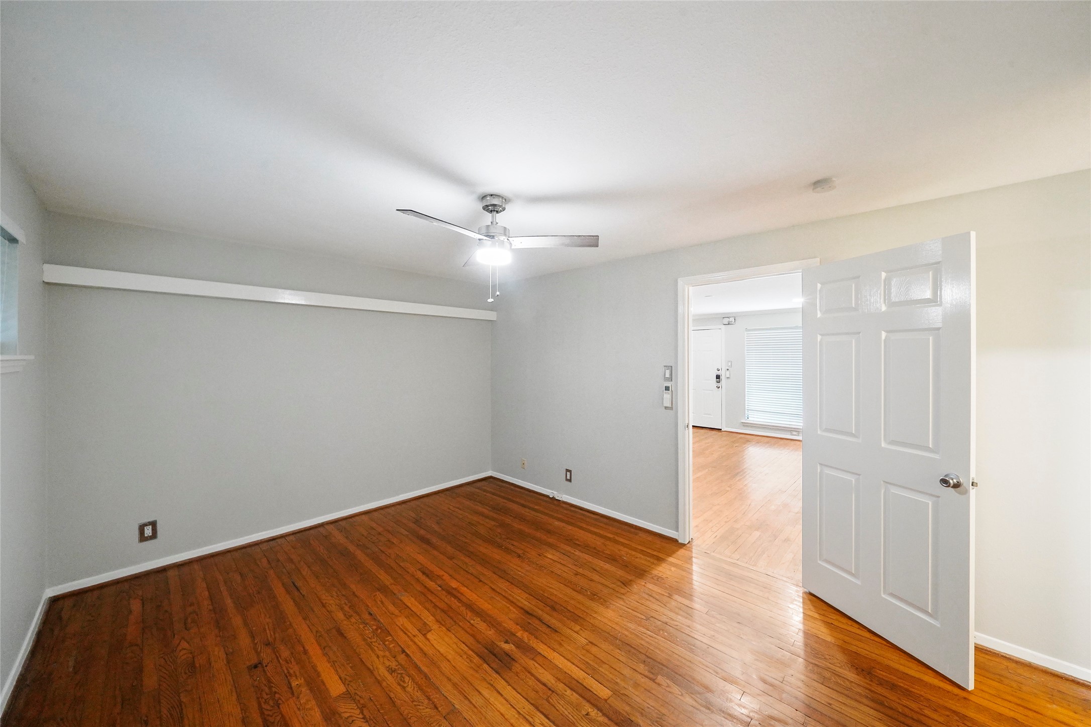 311 Hawthorne Street 7 Property Photo 17