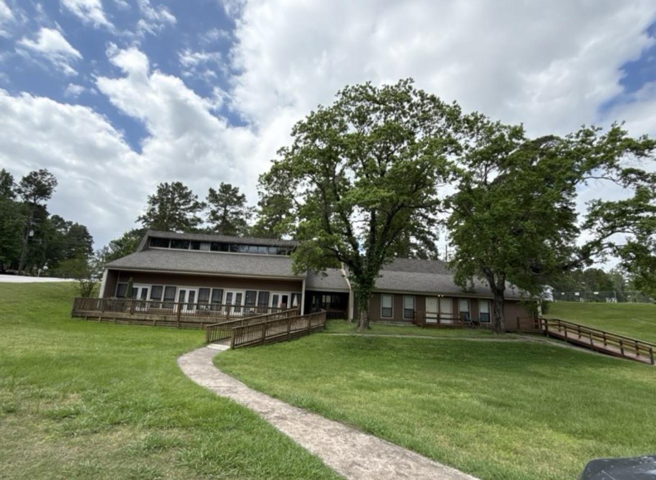 199 Apple Tree Property Photo 8