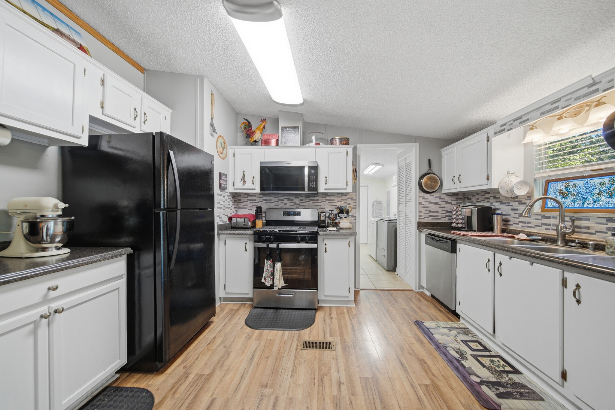 199 Apple Tree Property Photo 23