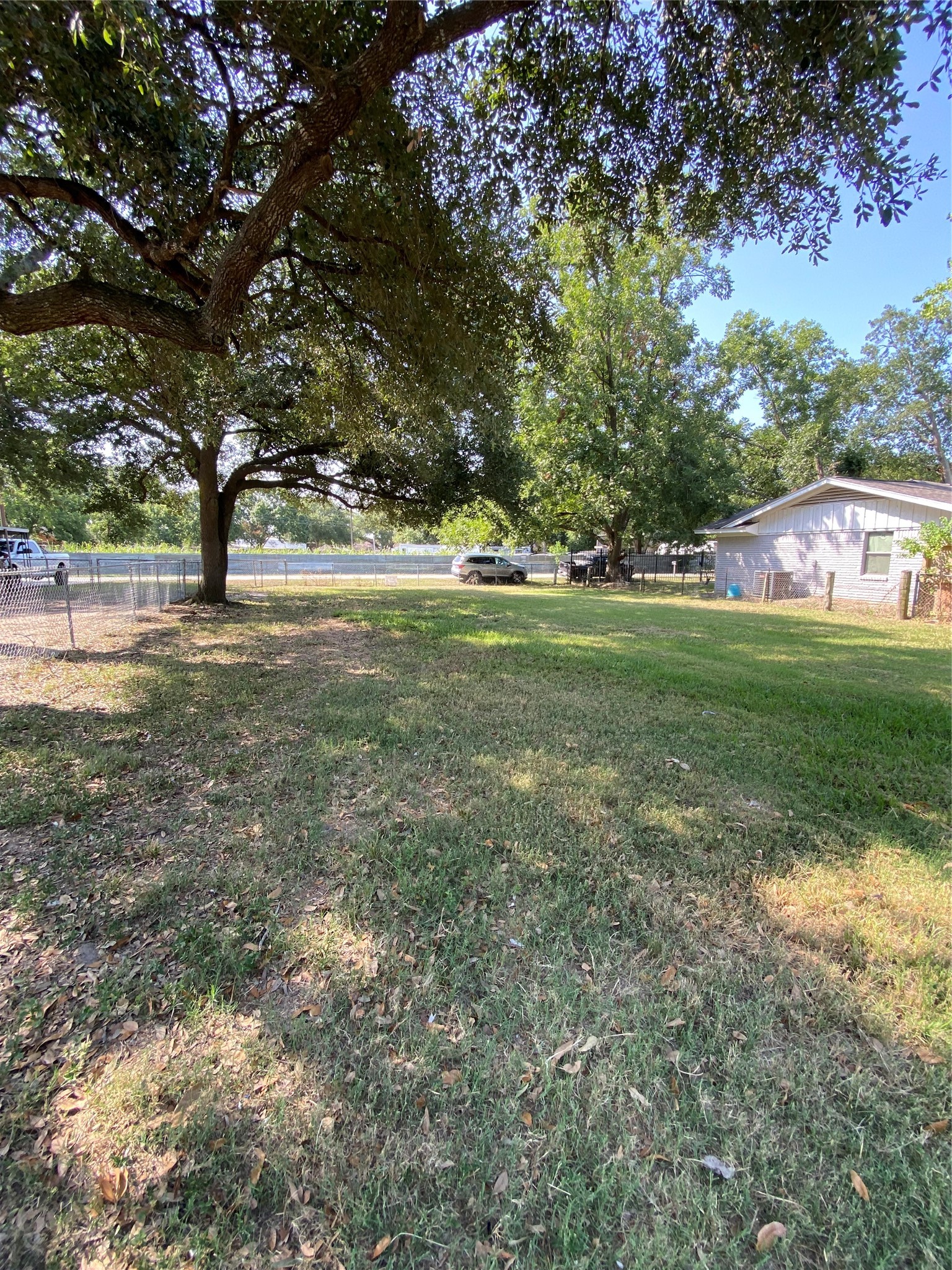 16202 Lee Way Drive Property Photo 3