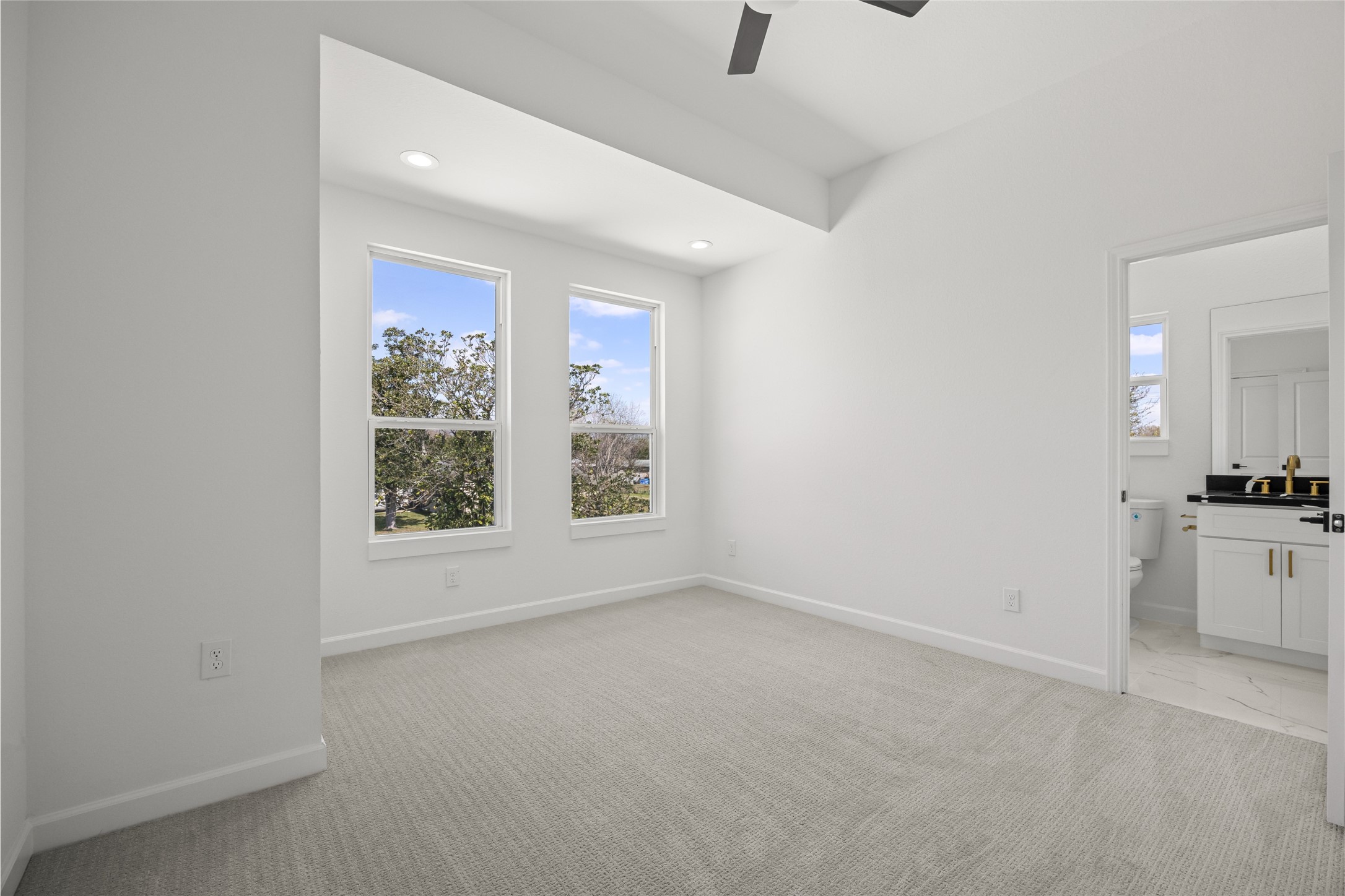 5110 Westover Street Property Photo 12