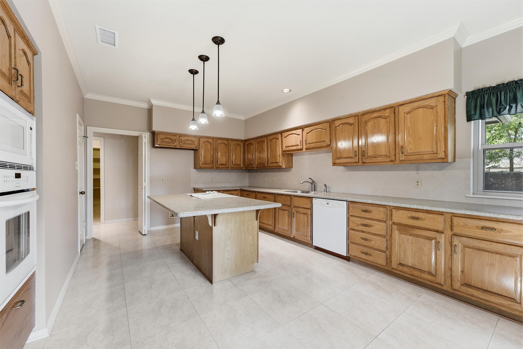 4226 Misty Timbers Way Property Photo 10