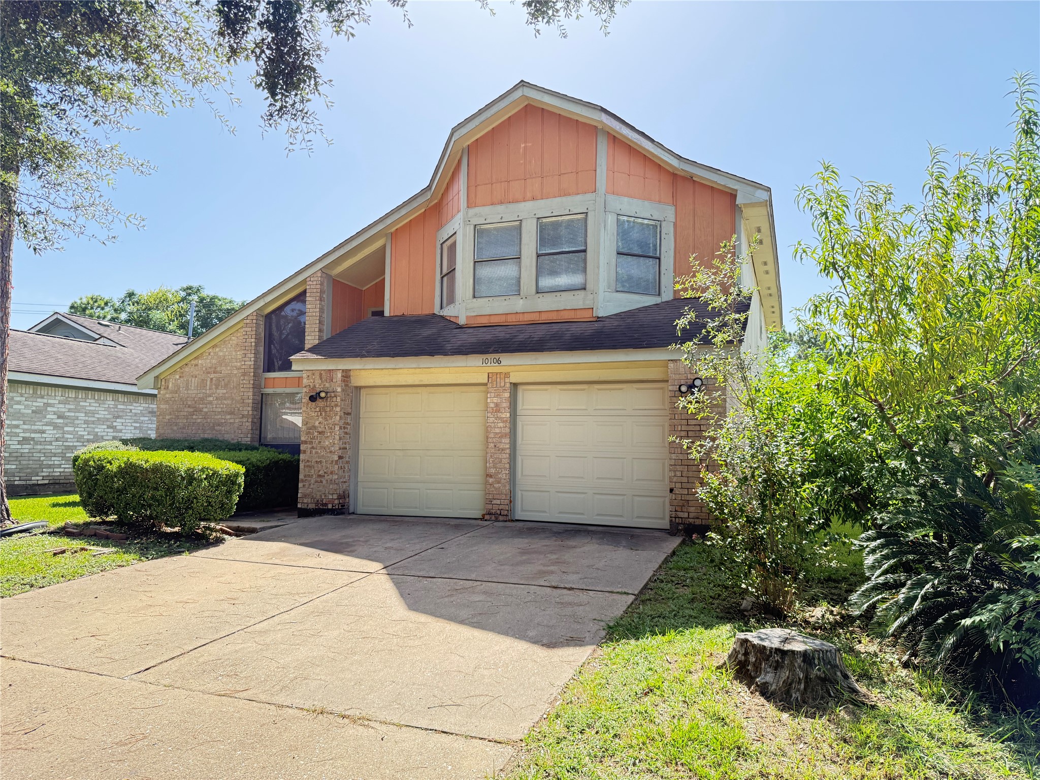 10106 Pear Limb Drive Property Photo 1
