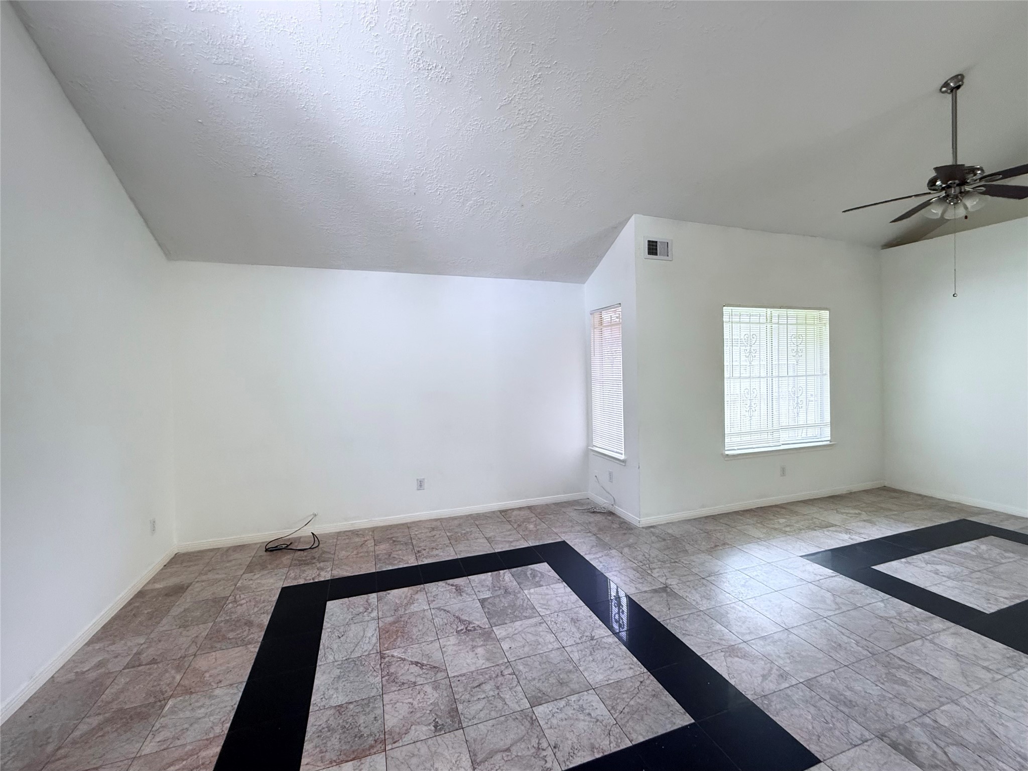 10106 Pear Limb Drive Property Photo 6