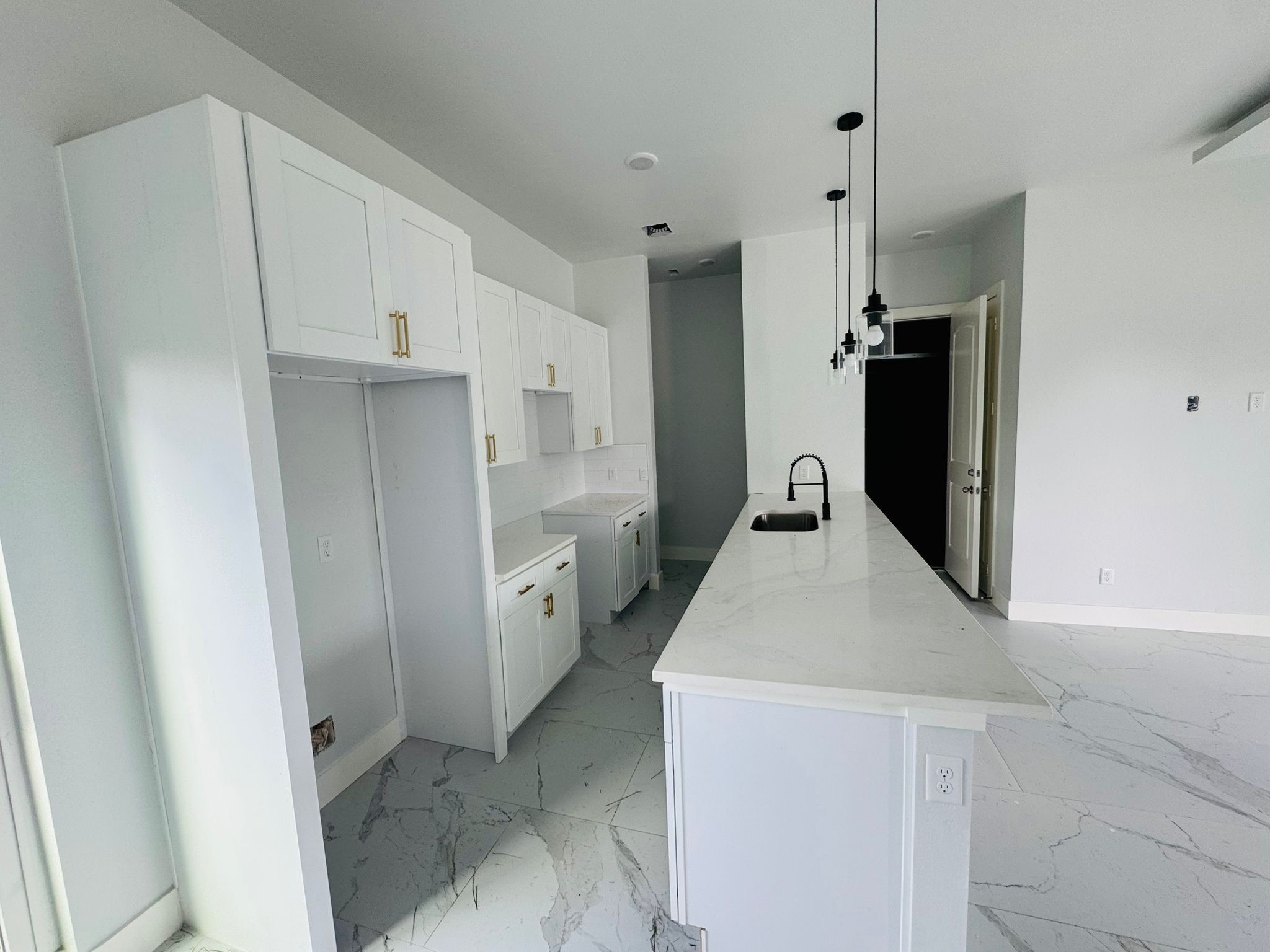 8134 Penrod Street Property Photo 6
