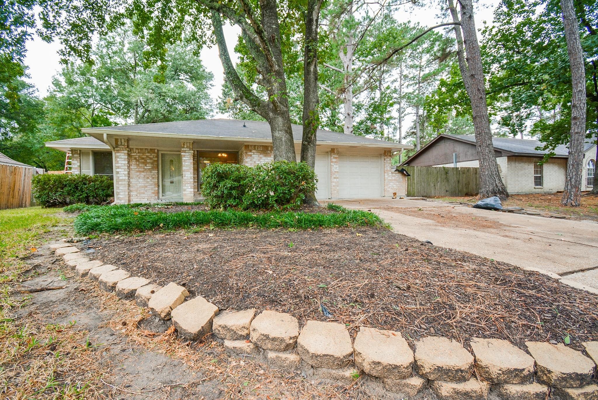 2506 Meandering Trail Property Photo 2