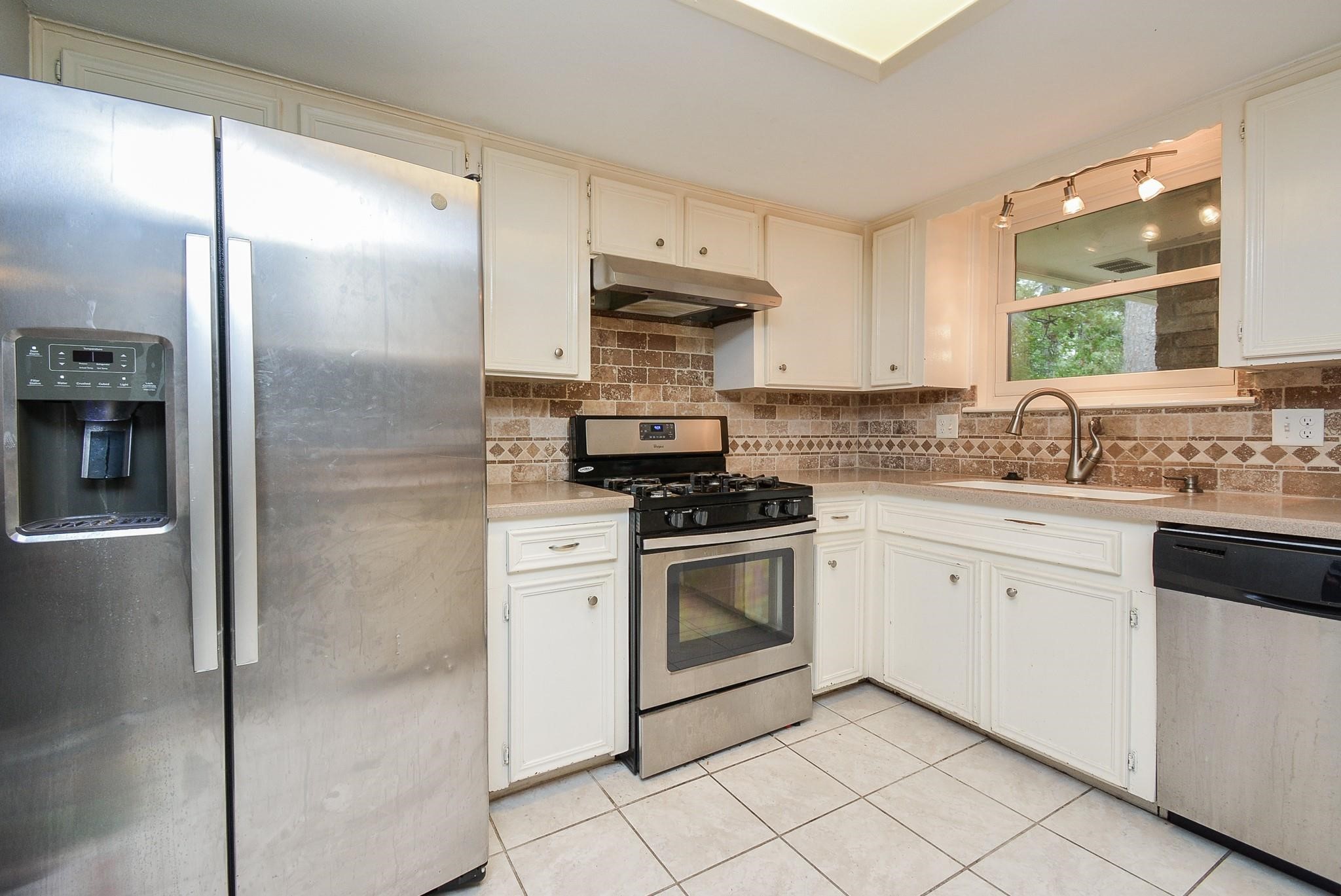 2506 Meandering Trail Property Photo 6