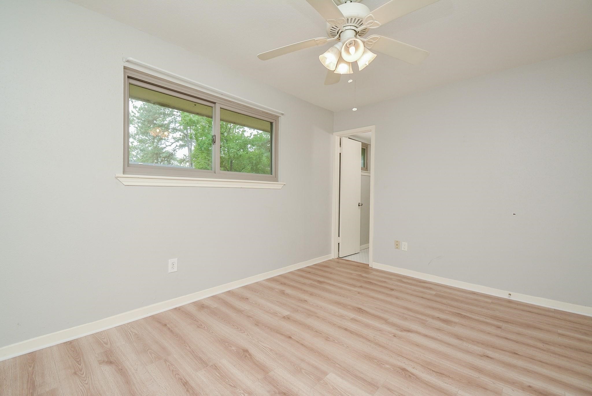 2506 Meandering Trail Property Photo 11