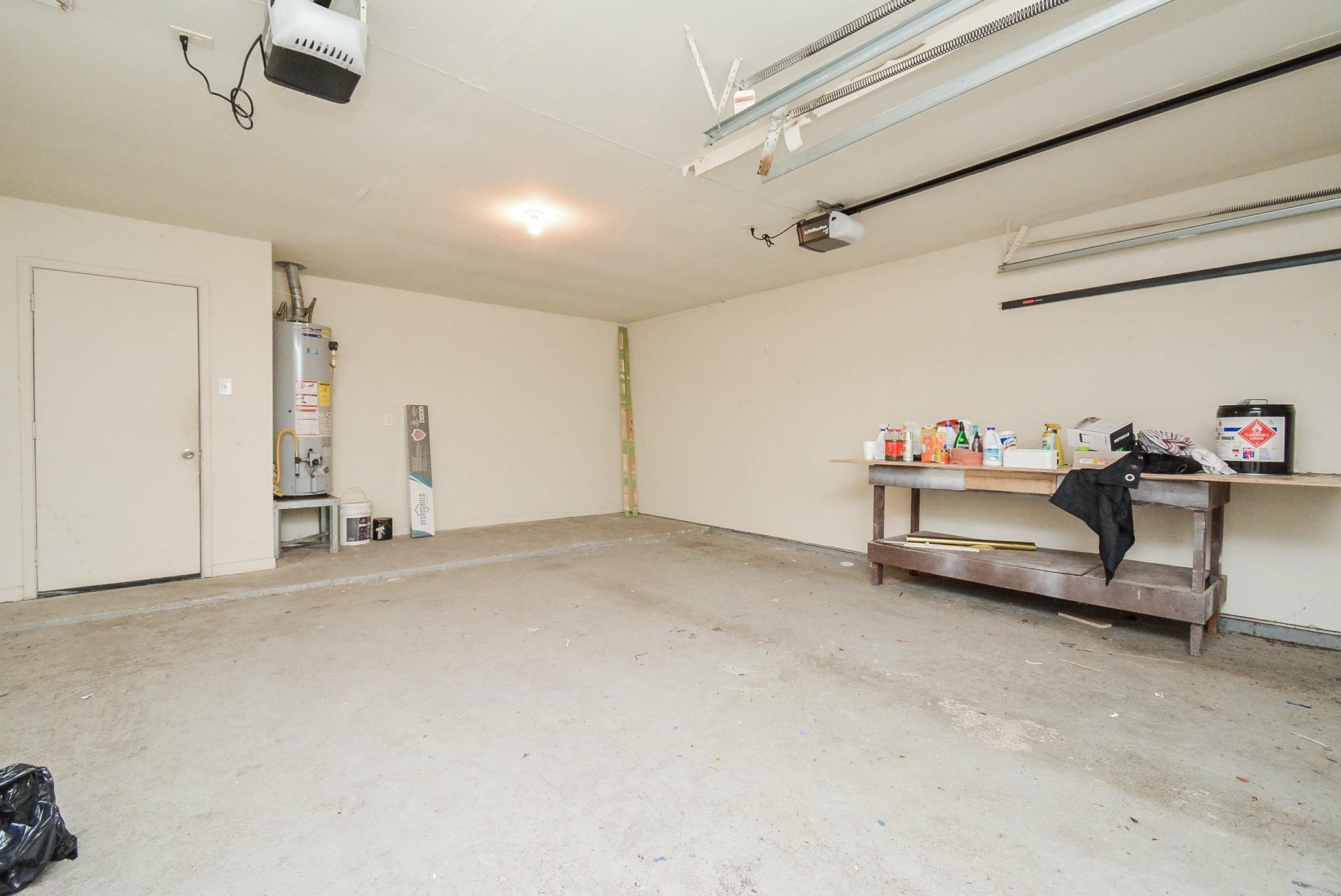 2506 Meandering Trail Property Photo 17