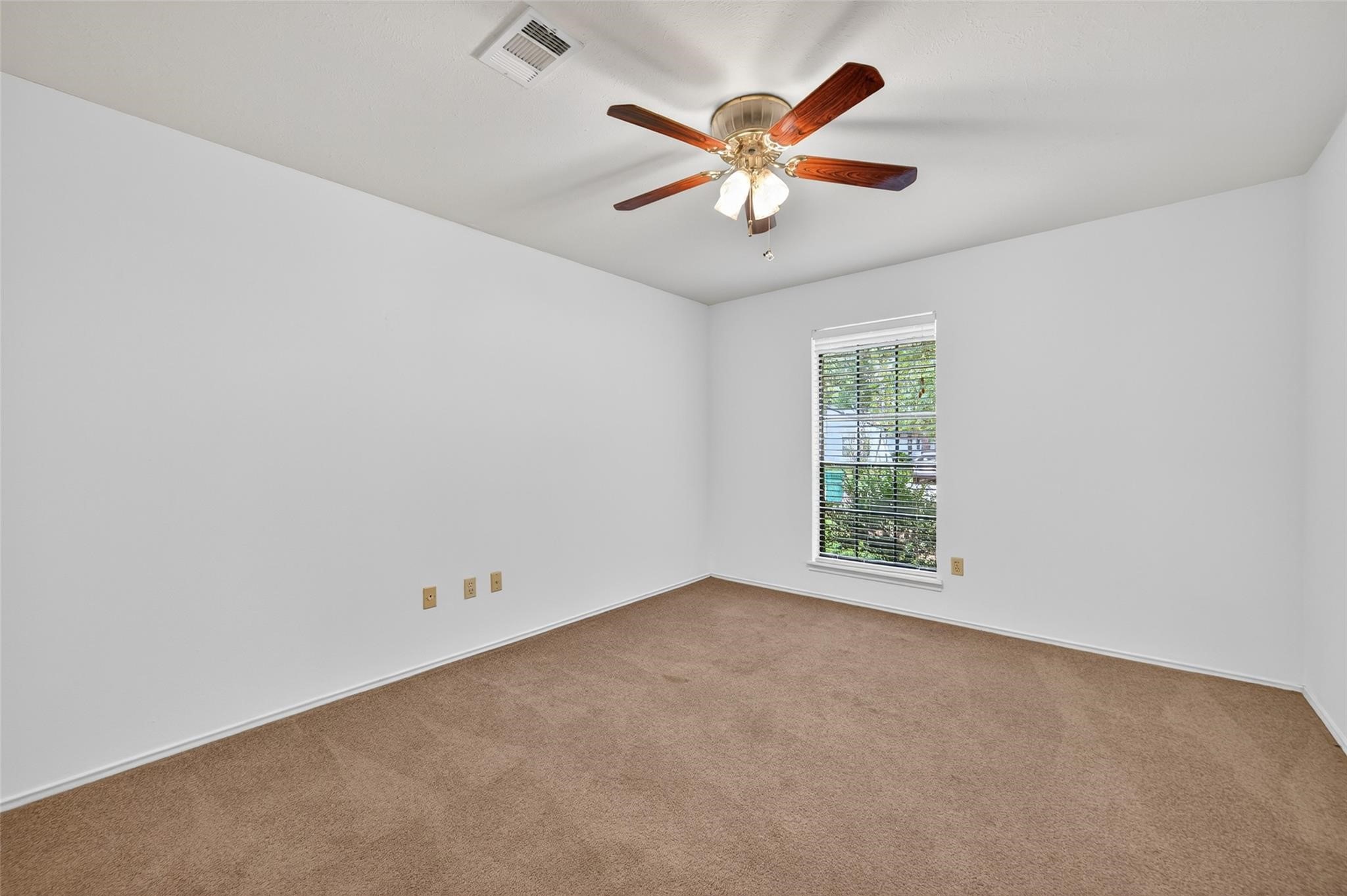 78 E Mistybreeze Circle Property Photo 18