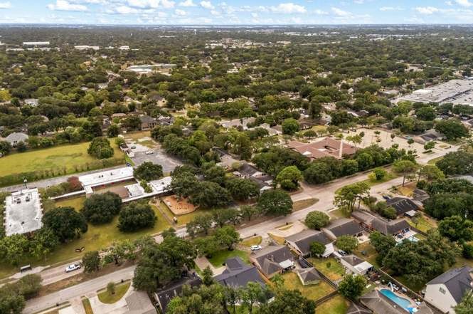 5518 Beechnut Street Property Photo 35