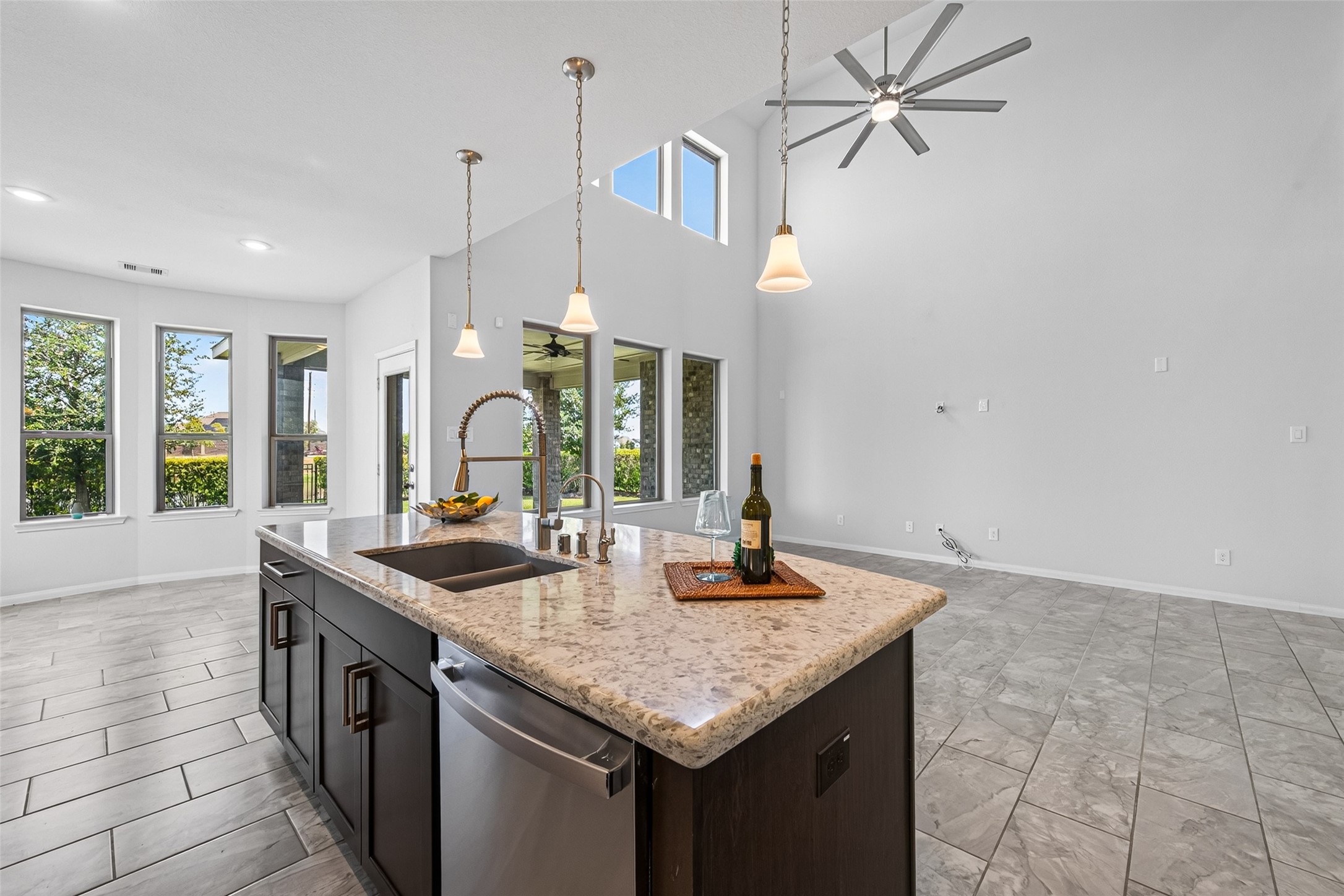 923 Orange Zest Lane Property Photo 19
