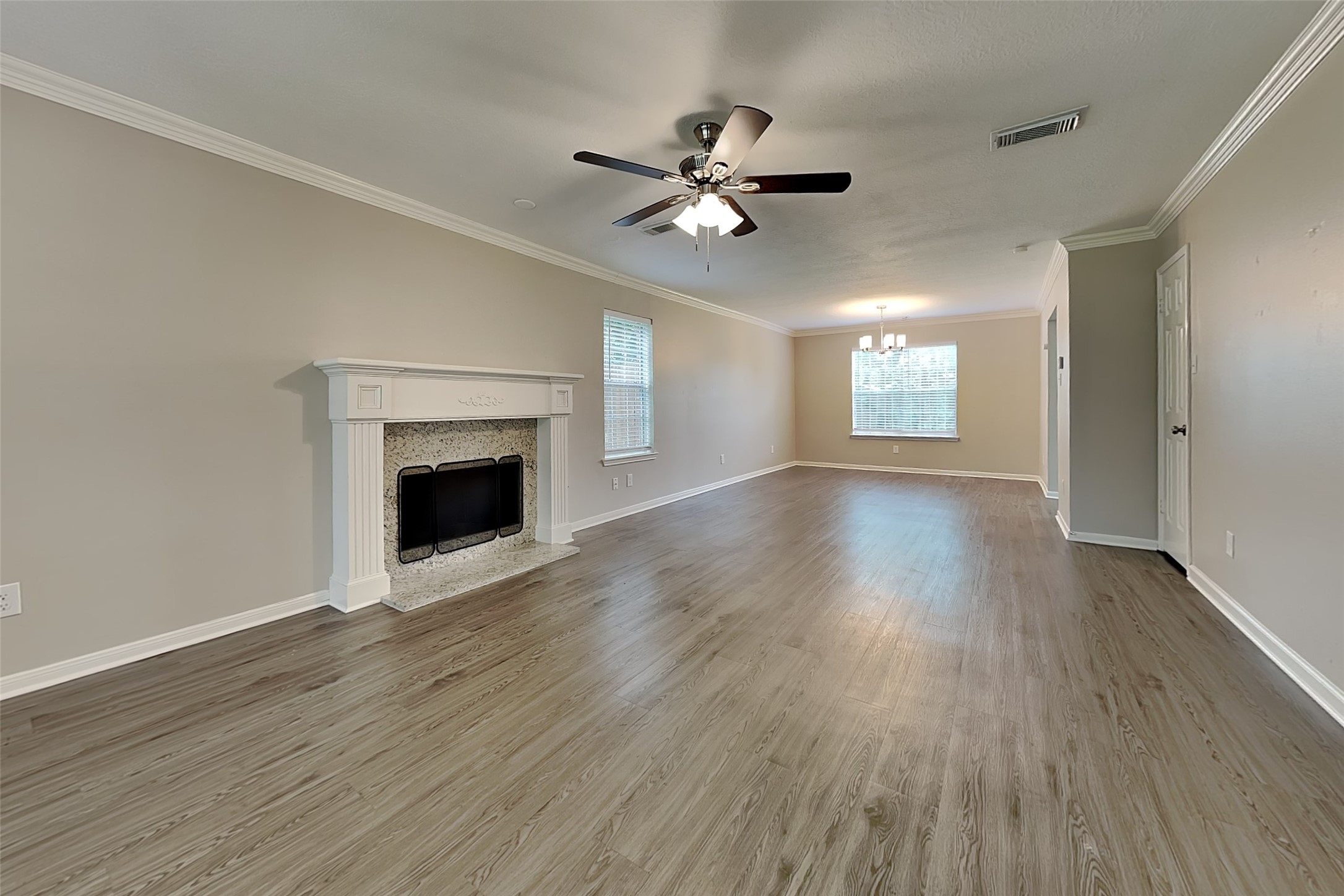 2203 Pincher Creek Drive Property Photo 2