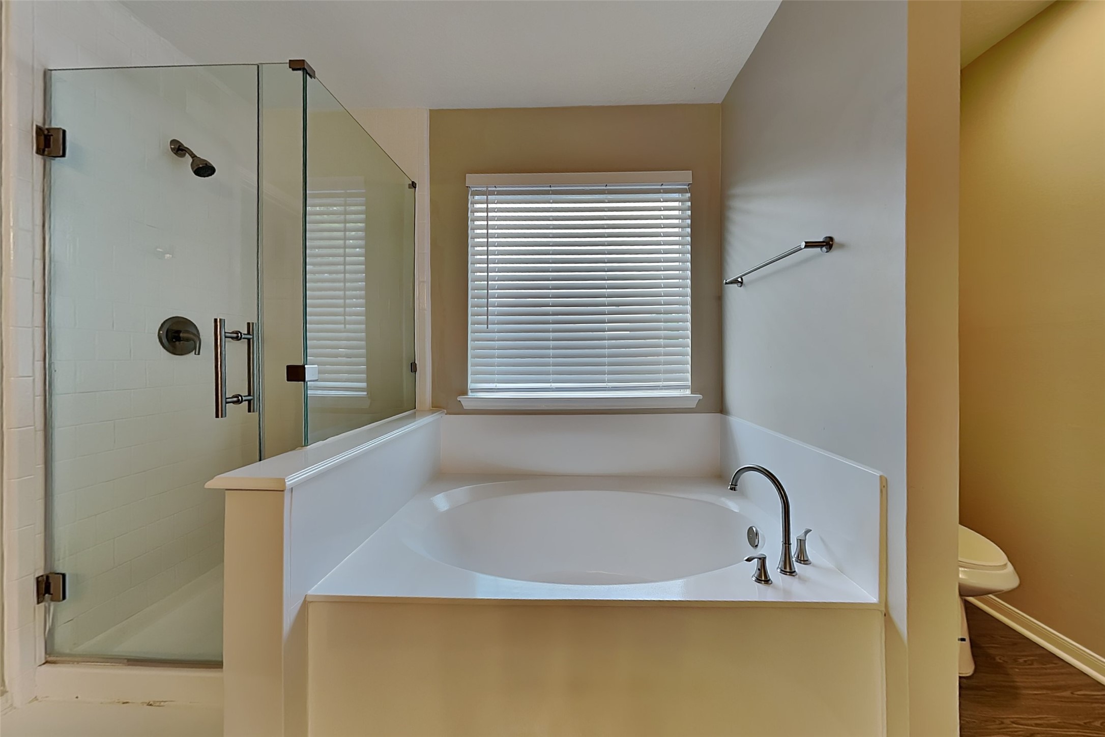 2203 Pincher Creek Drive Property Photo 11