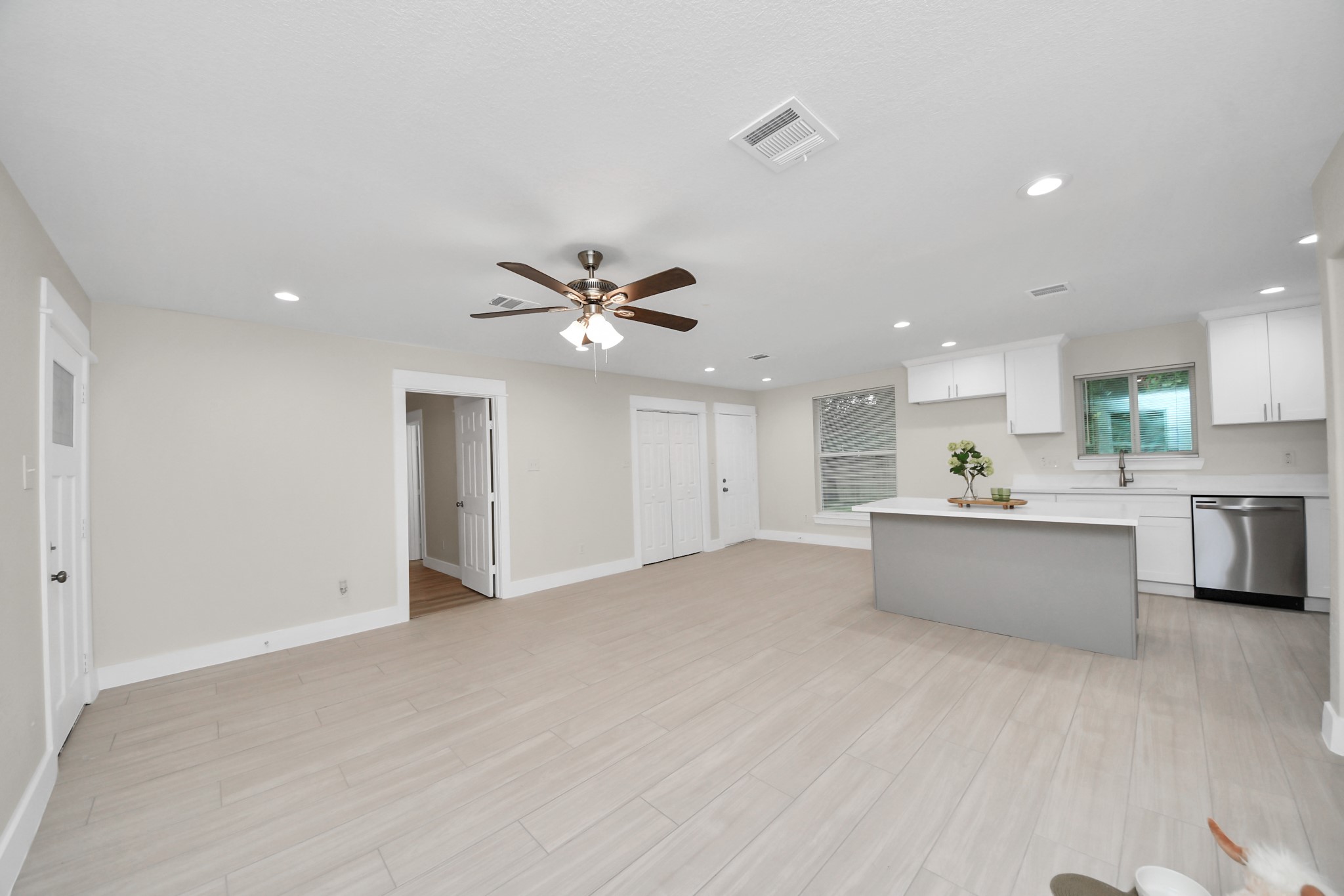 10521 Chesterfield Drive Property Photo 13