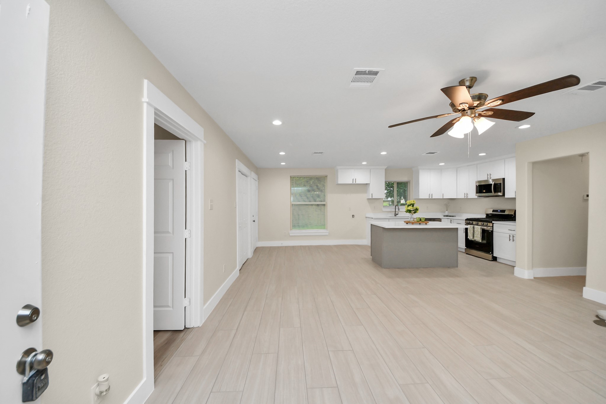 10521 Chesterfield Drive Property Photo 17