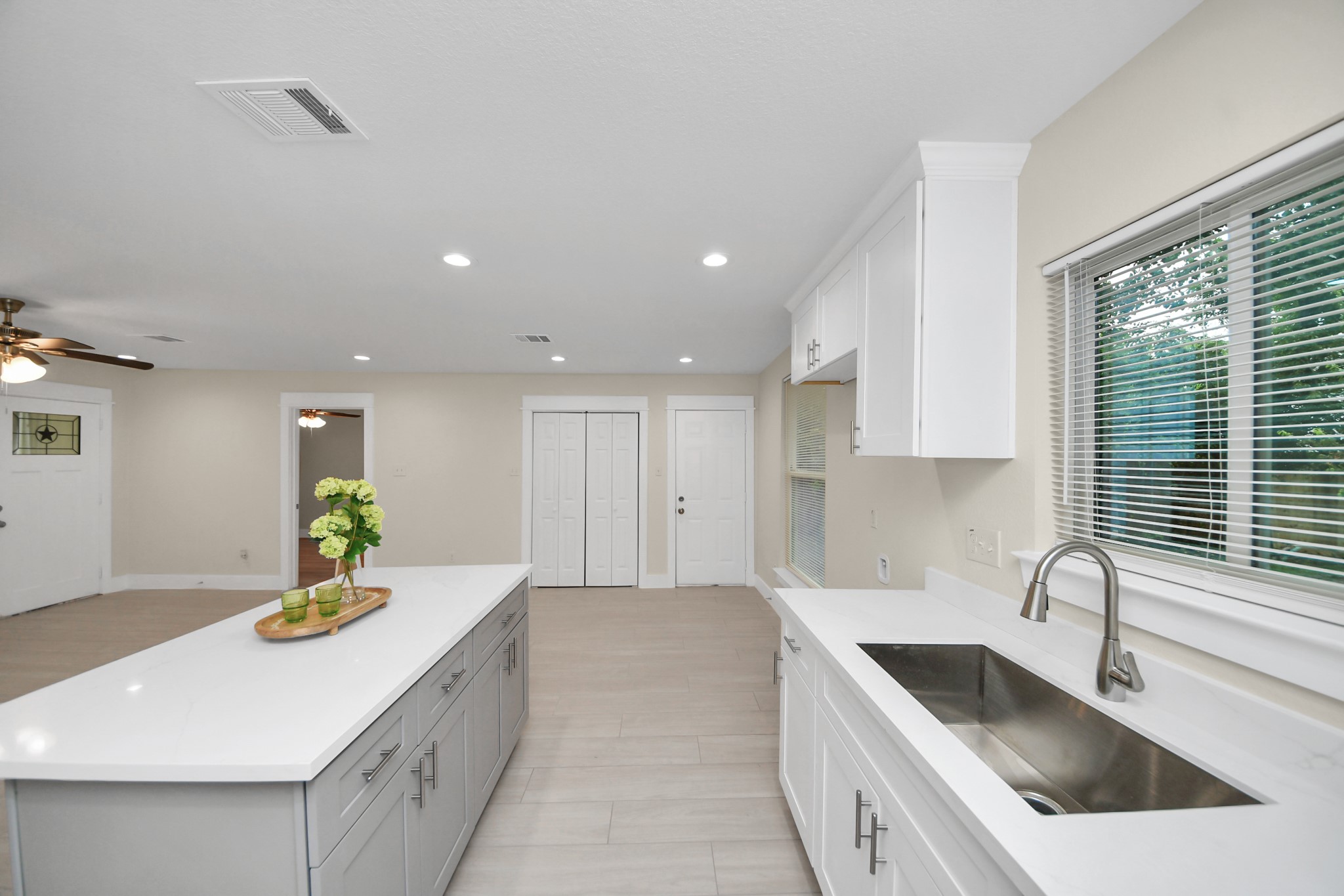 10521 Chesterfield Drive Property Photo 22