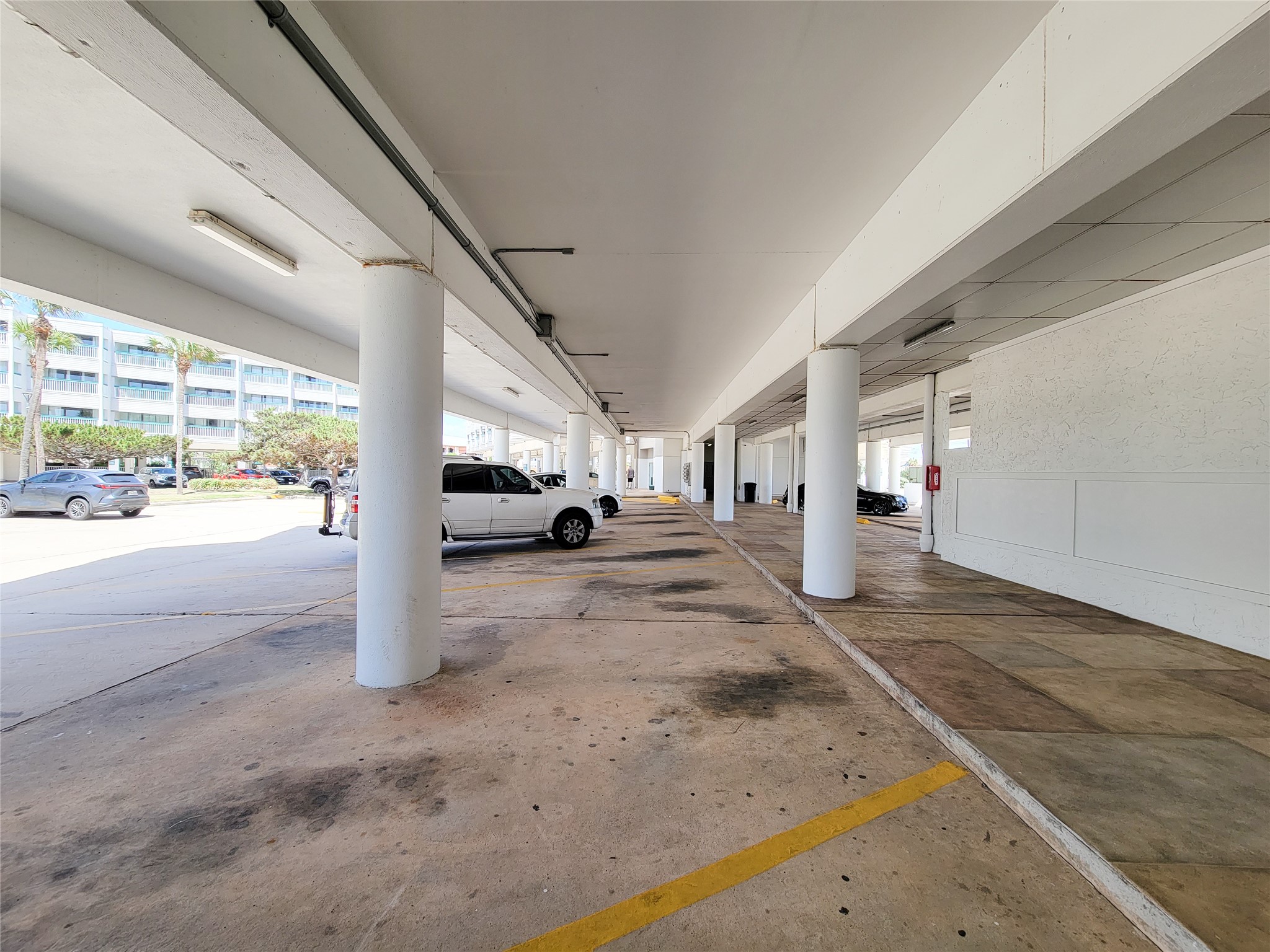 6102 Seawall Boulevard 330 Property Photo 8