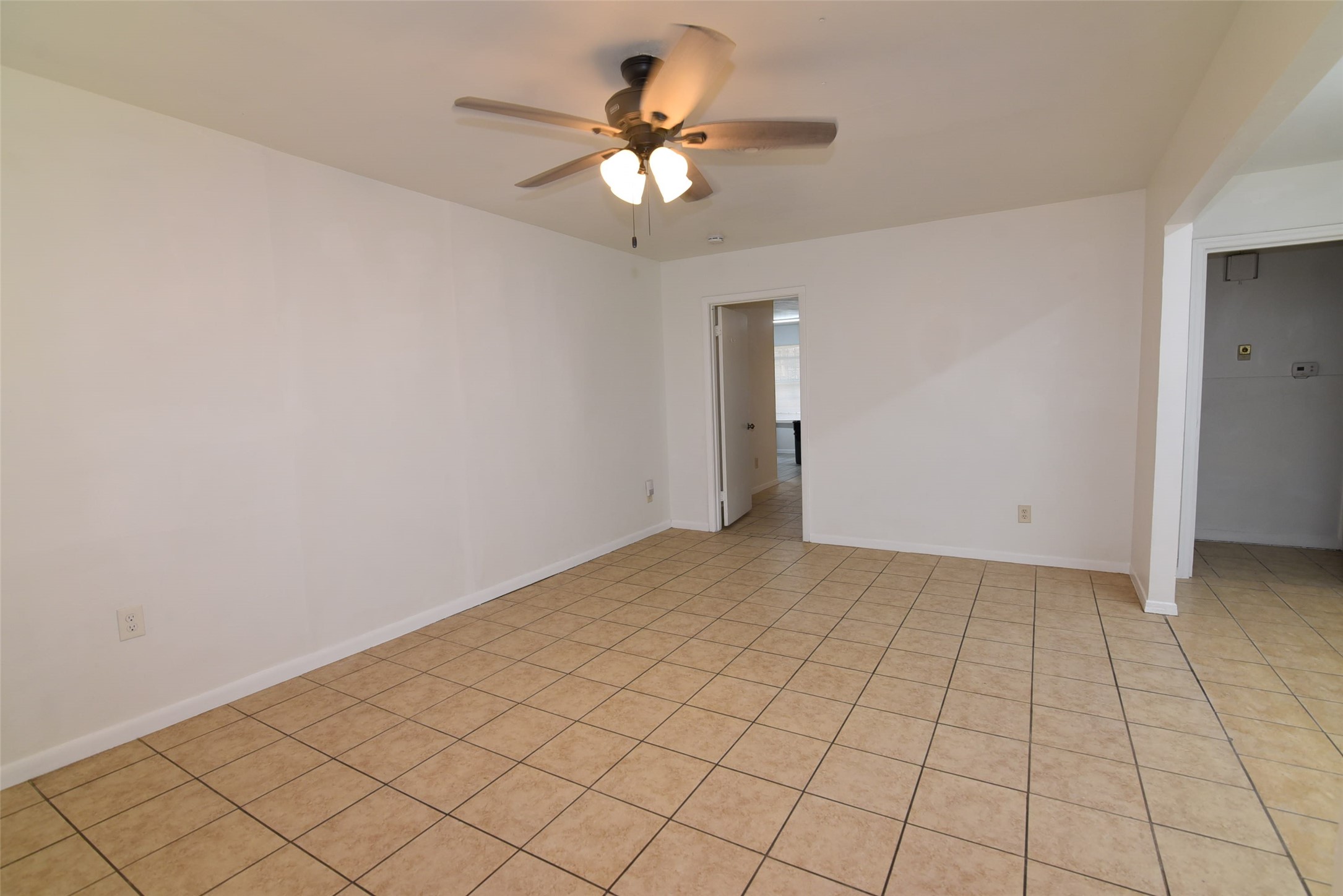 6414 Grape Street Property Photo 3