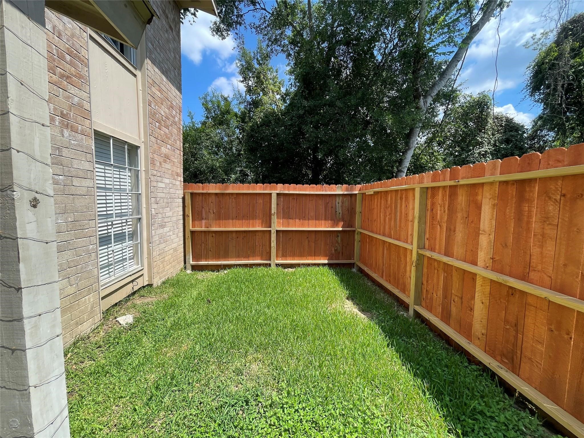 1908 Avenue B Property Photo 2