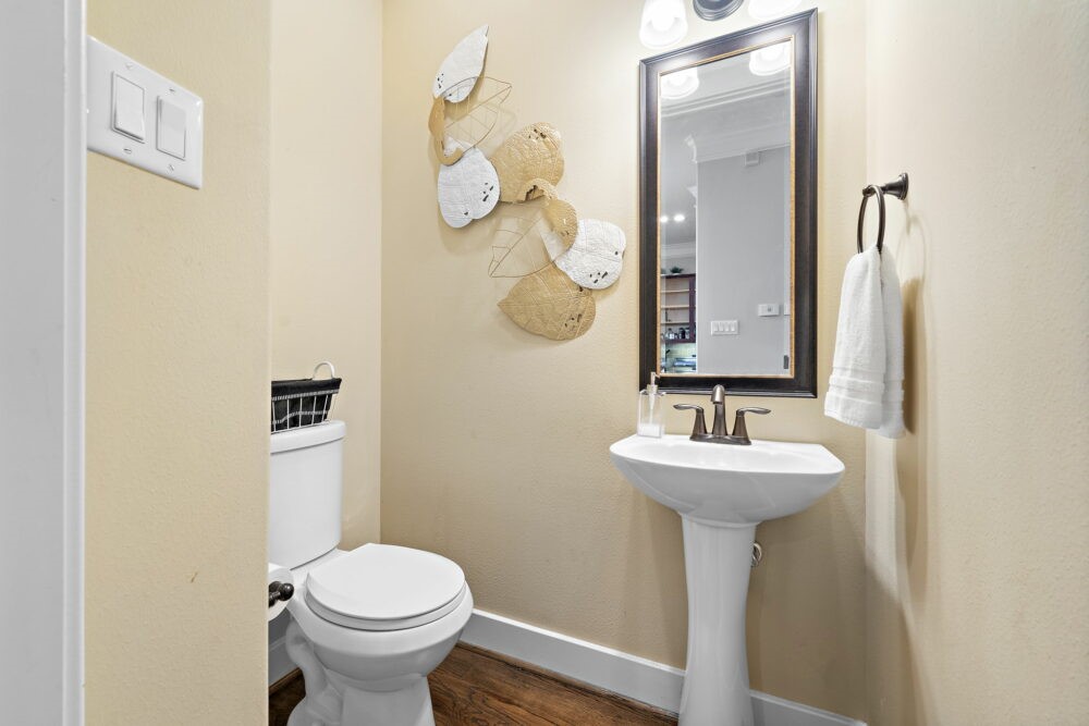 522 Allston Street D Property Photo 10
